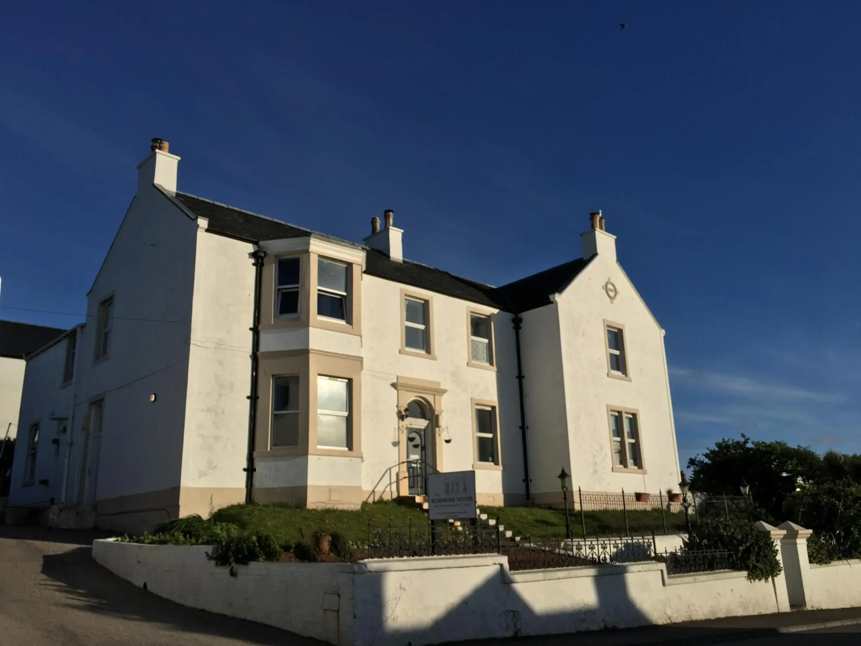 The Bowmore House Bed and Breakfast The Bowmore House Bed and Breakfast