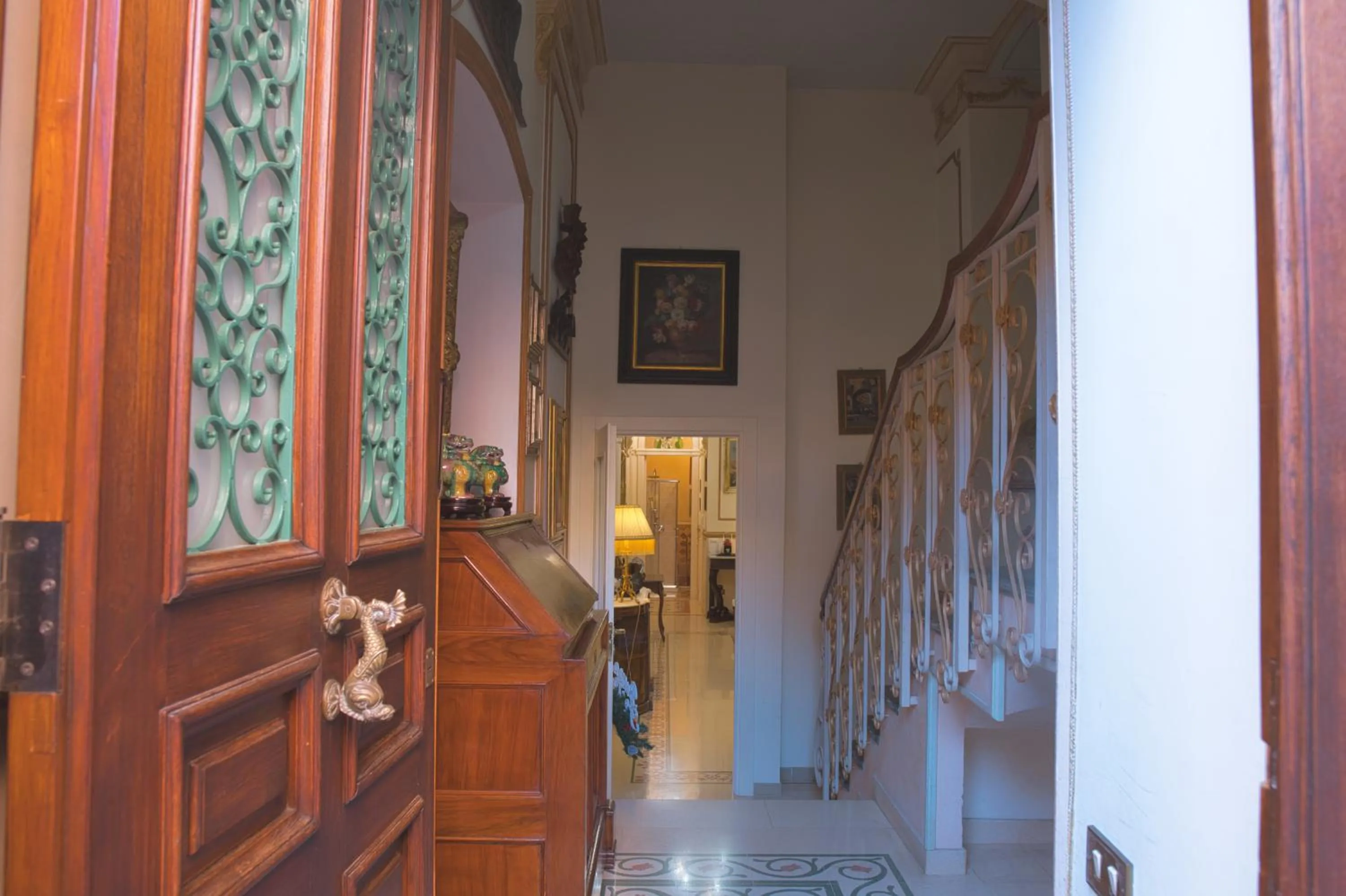 Facade/entrance in B&B Flora House