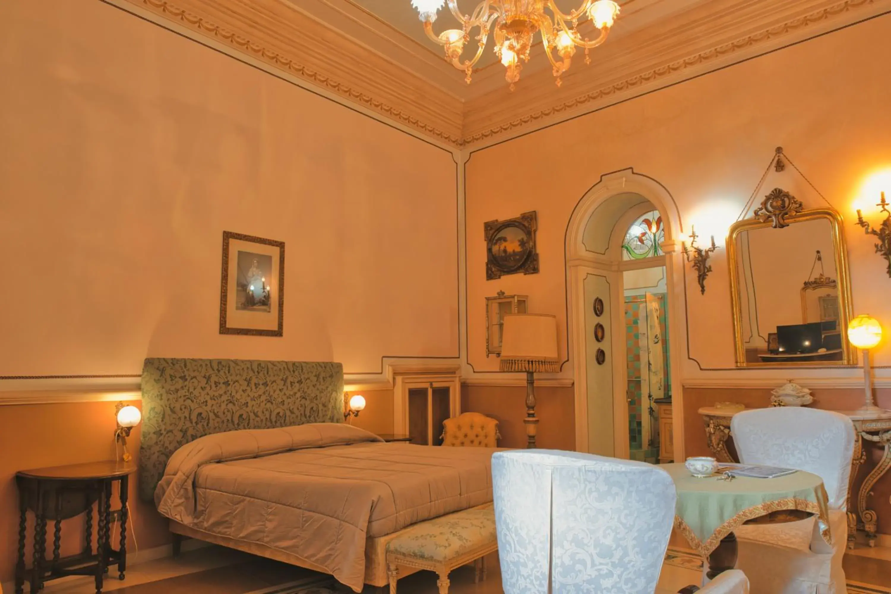 Deluxe Triple Room in B&B Flora House Deluxe Triple Room in B&B Flora House