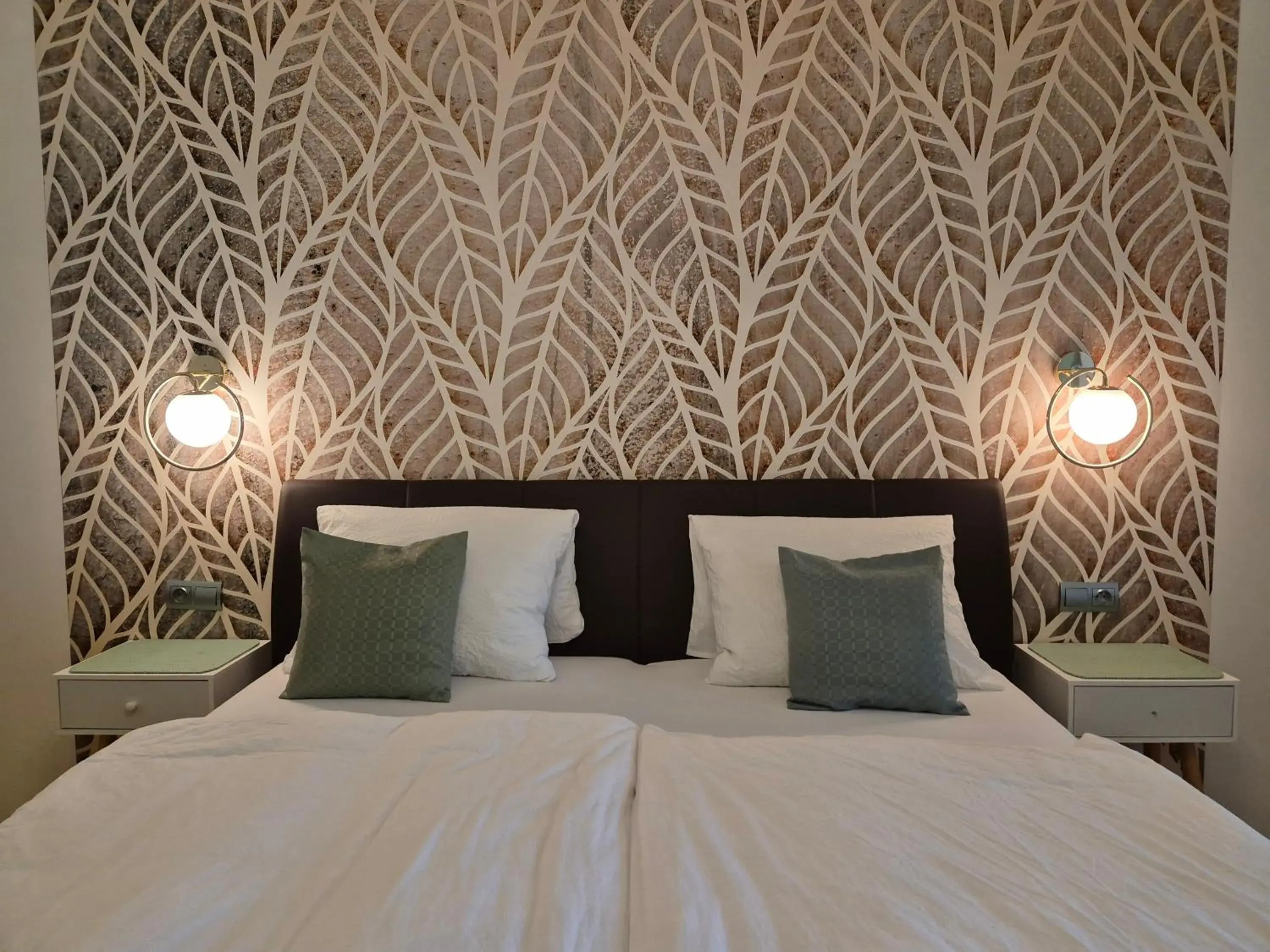 Deluxe Double Room with Bath - single occupancy in Penzion PIANO & Apartment Sokolov Deluxe Double Room with Bath - single occupancy in Penzion PIANO & Apartment Sokolov