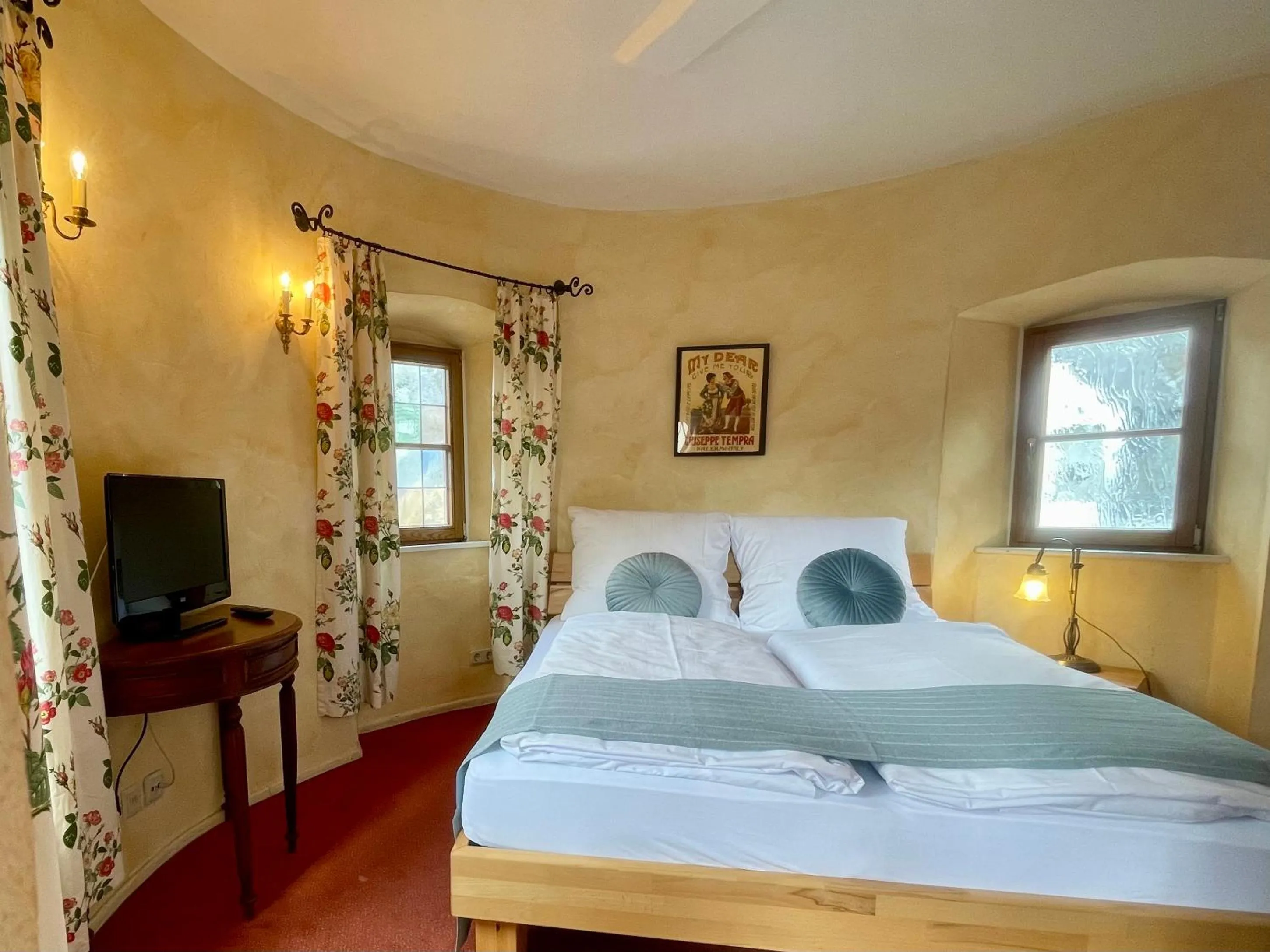 Bed in Hotel Schloss Zell