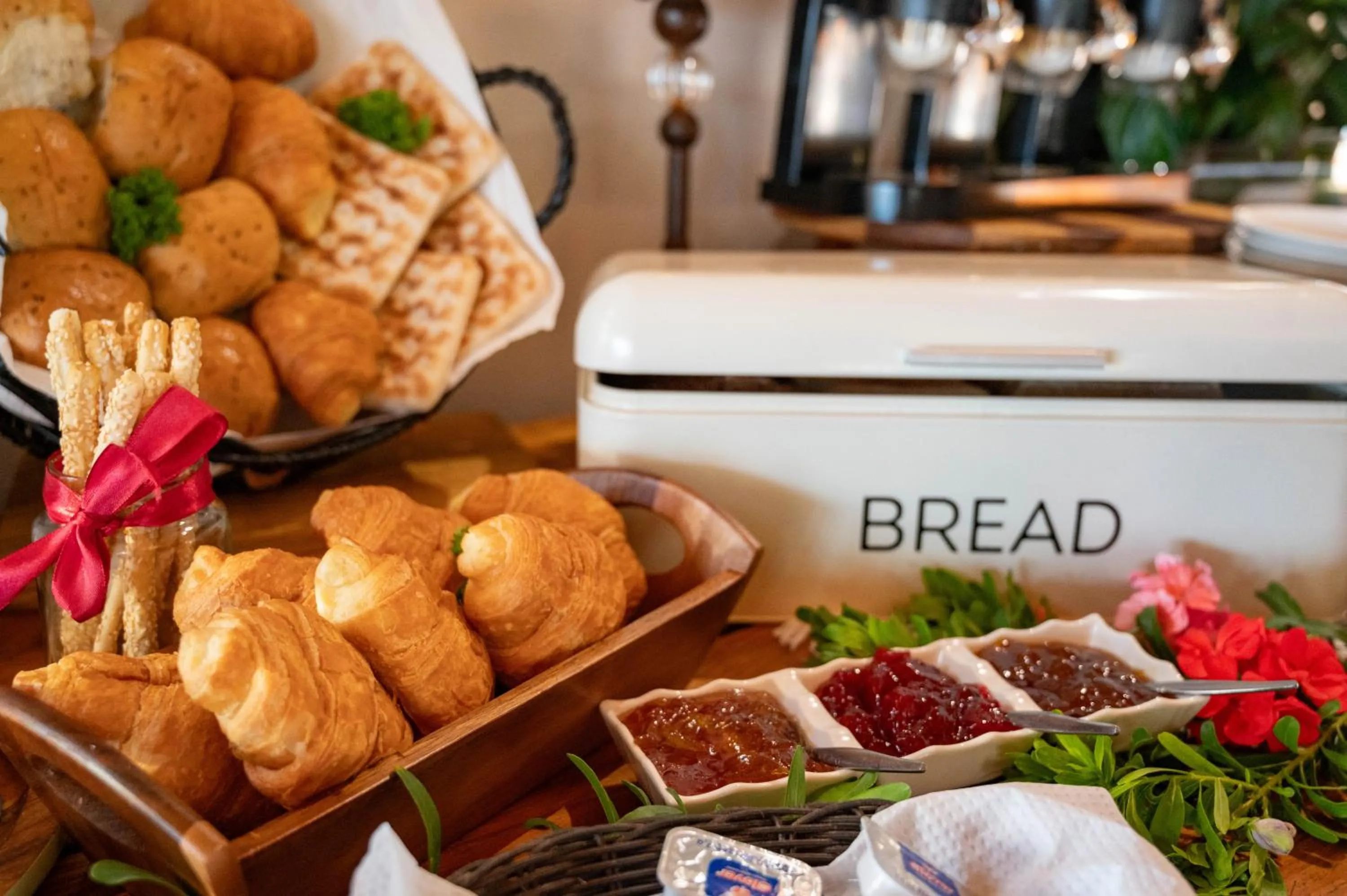 Buffet breakfast in De Denne Country Guest House