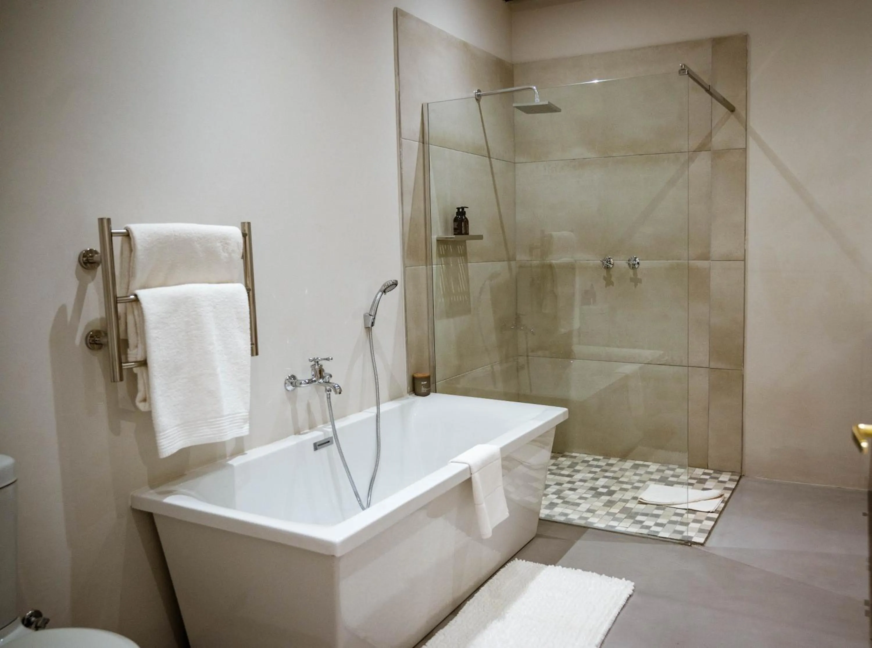 Shower in De Denne Country Guest House