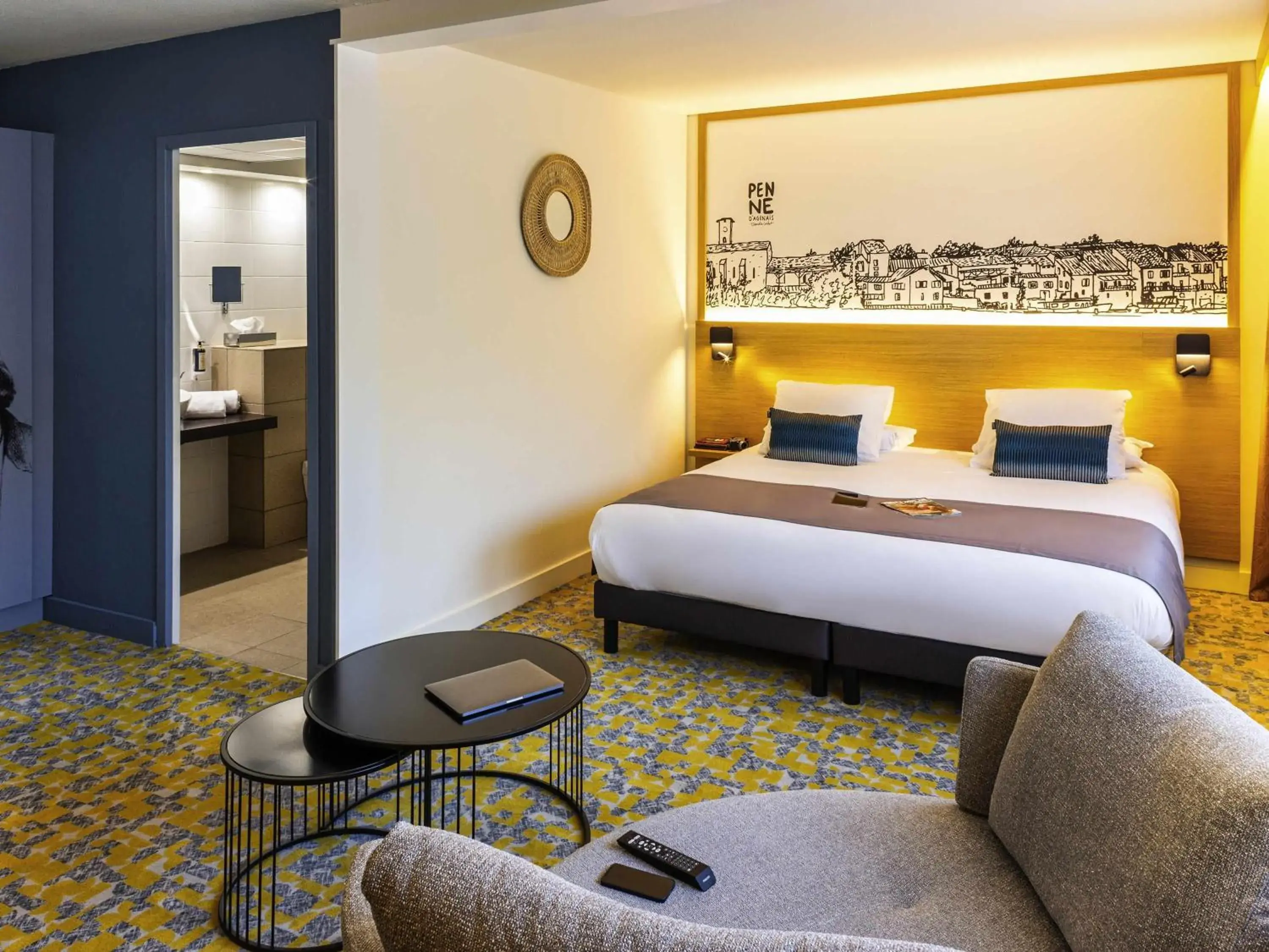 Bedroom, Bed in Mercure Agen Centre Bedroom, Bed in Mercure Agen Centre