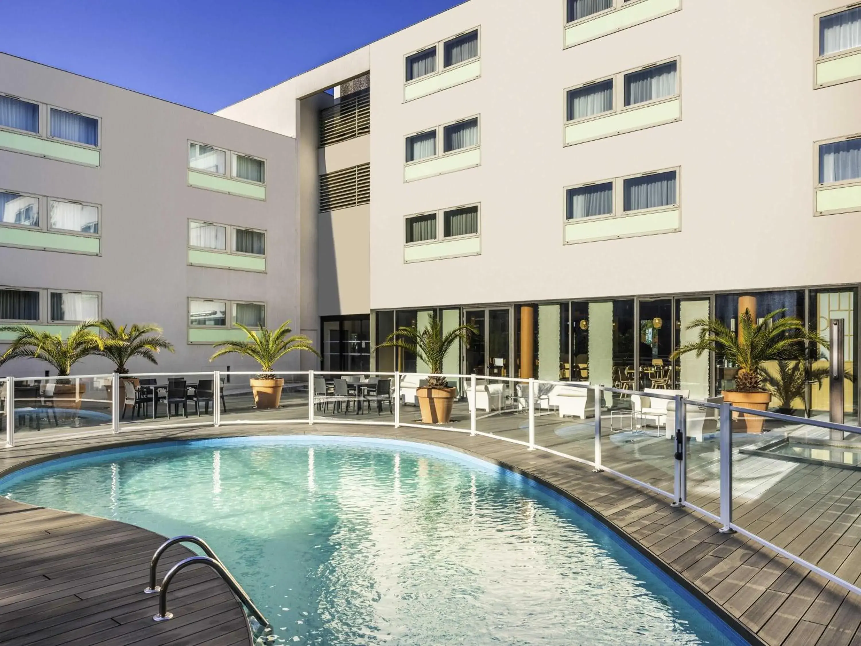 Pool view in Mercure Agen Centre Pool view in Mercure Agen Centre