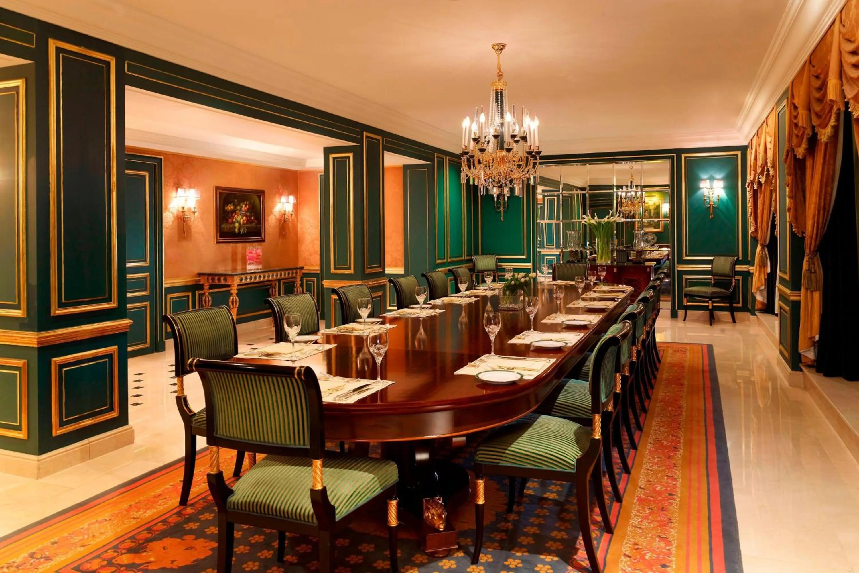 Bedroom in Le Meridien Al Khobar