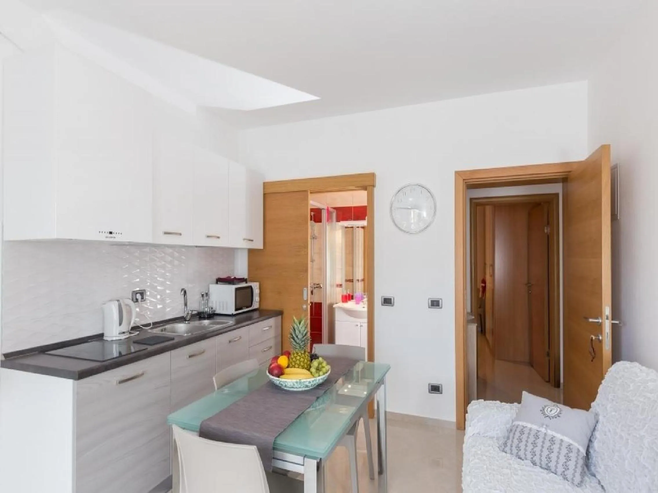 Kitchen or kitchenette in Stuck in the Moment Apartment