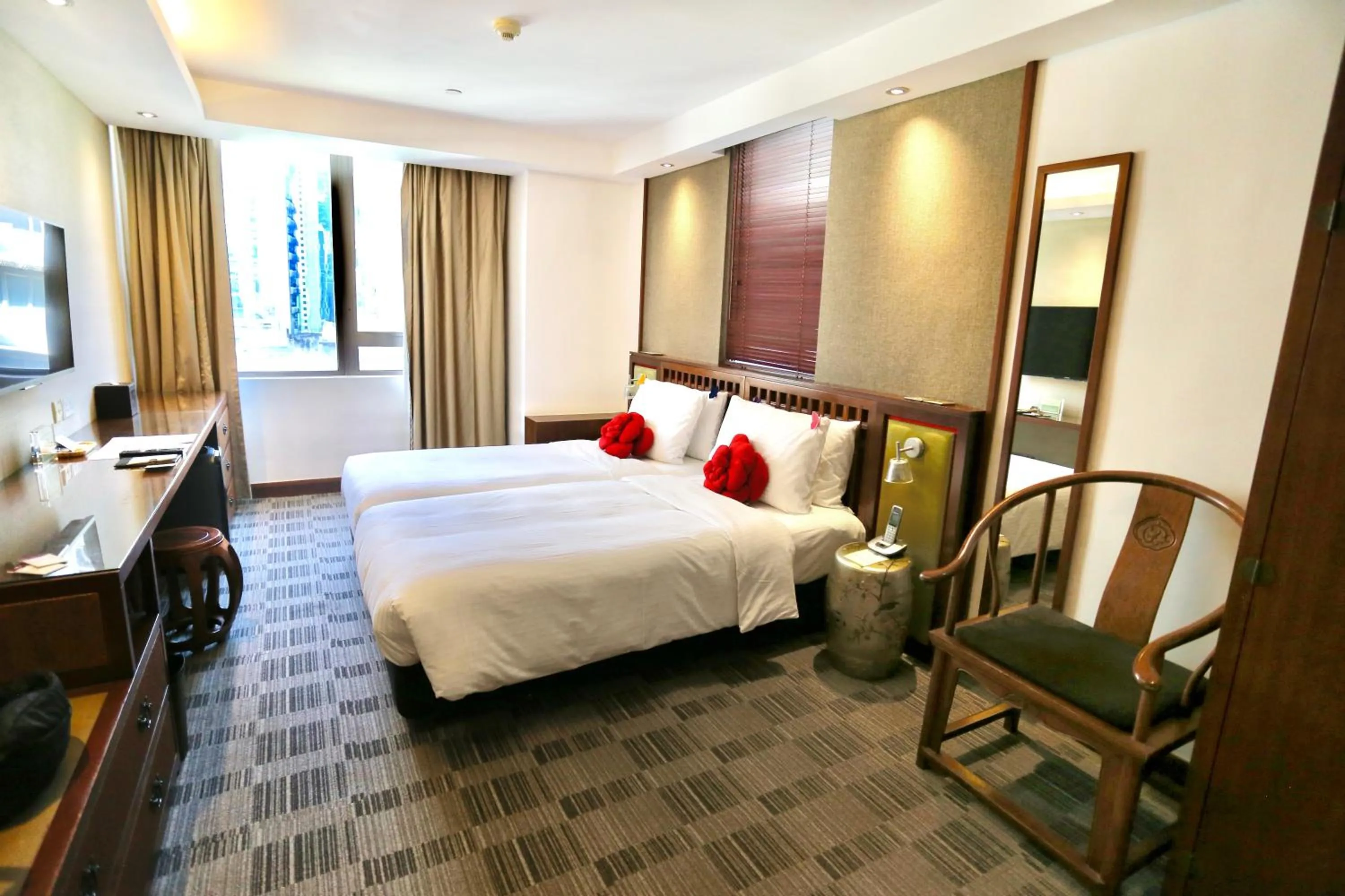 Bed in Butterfly on Wellington, Central