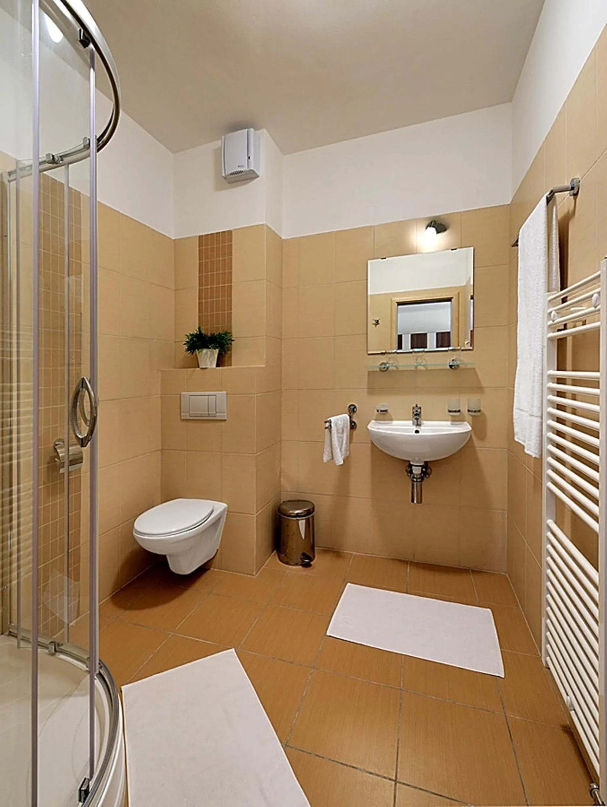 Bathroom in Melrose Apartments