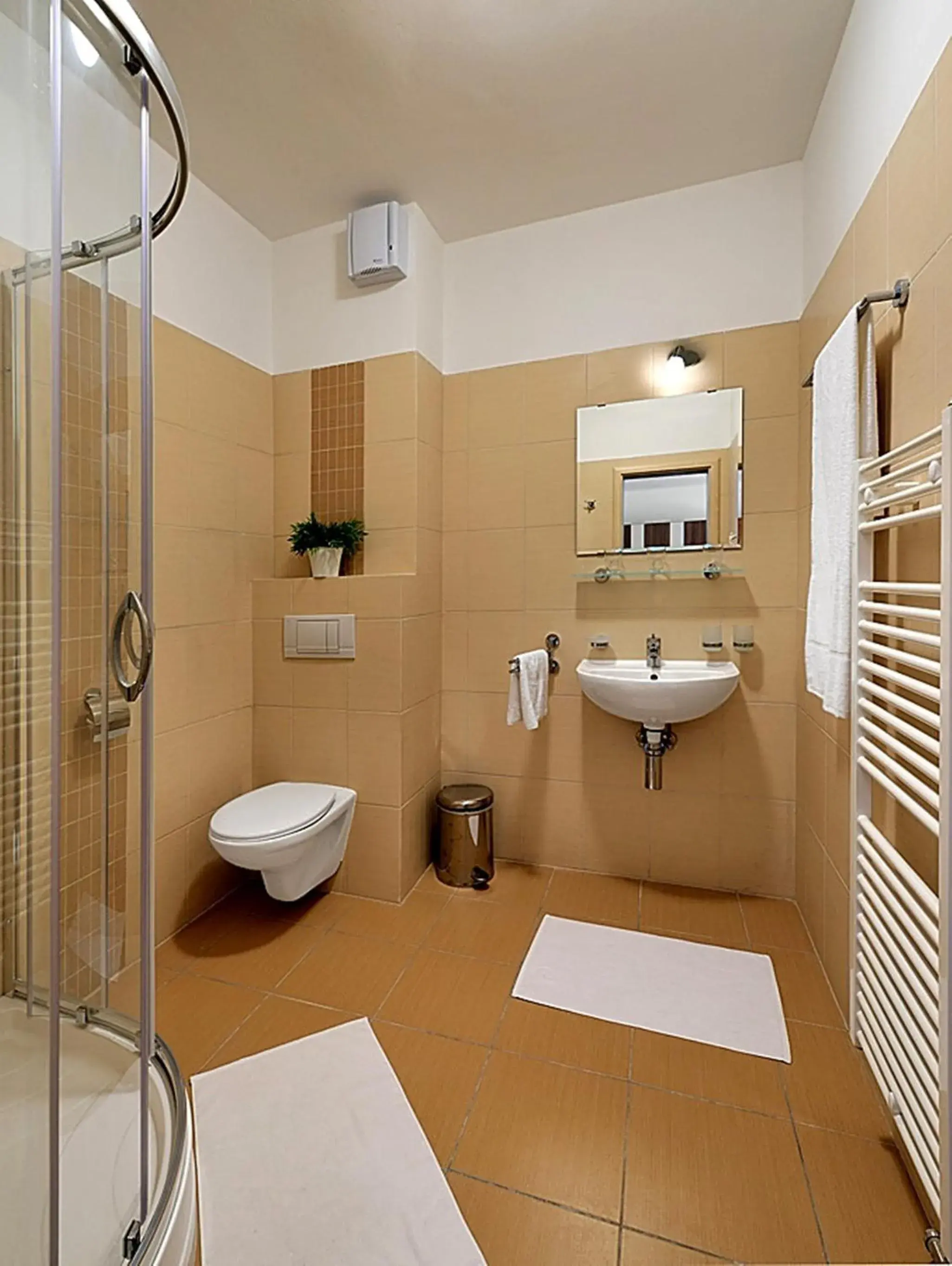 Business Apartment (2 Adults) in Melrose Apartments Business Apartment (2 Adults) in Melrose Apartments