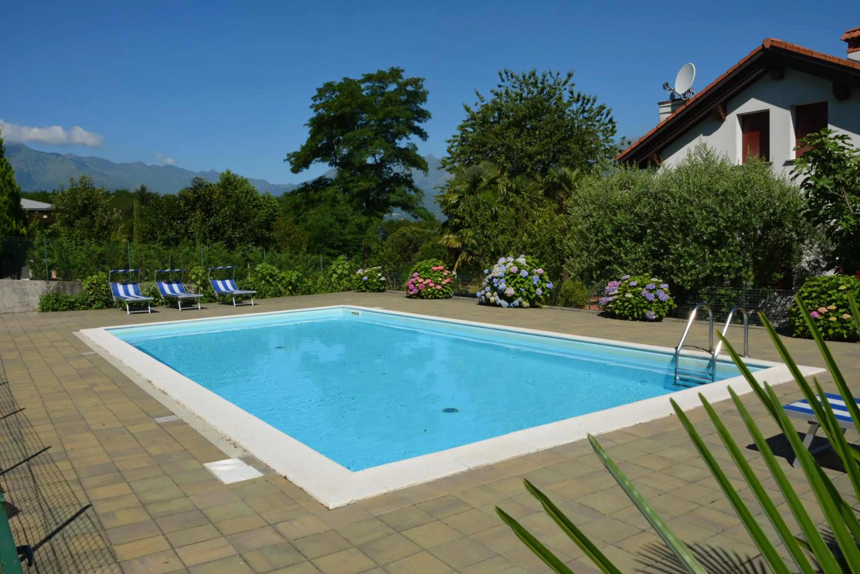 Pool view in Residence Girasole Casa Rossa A