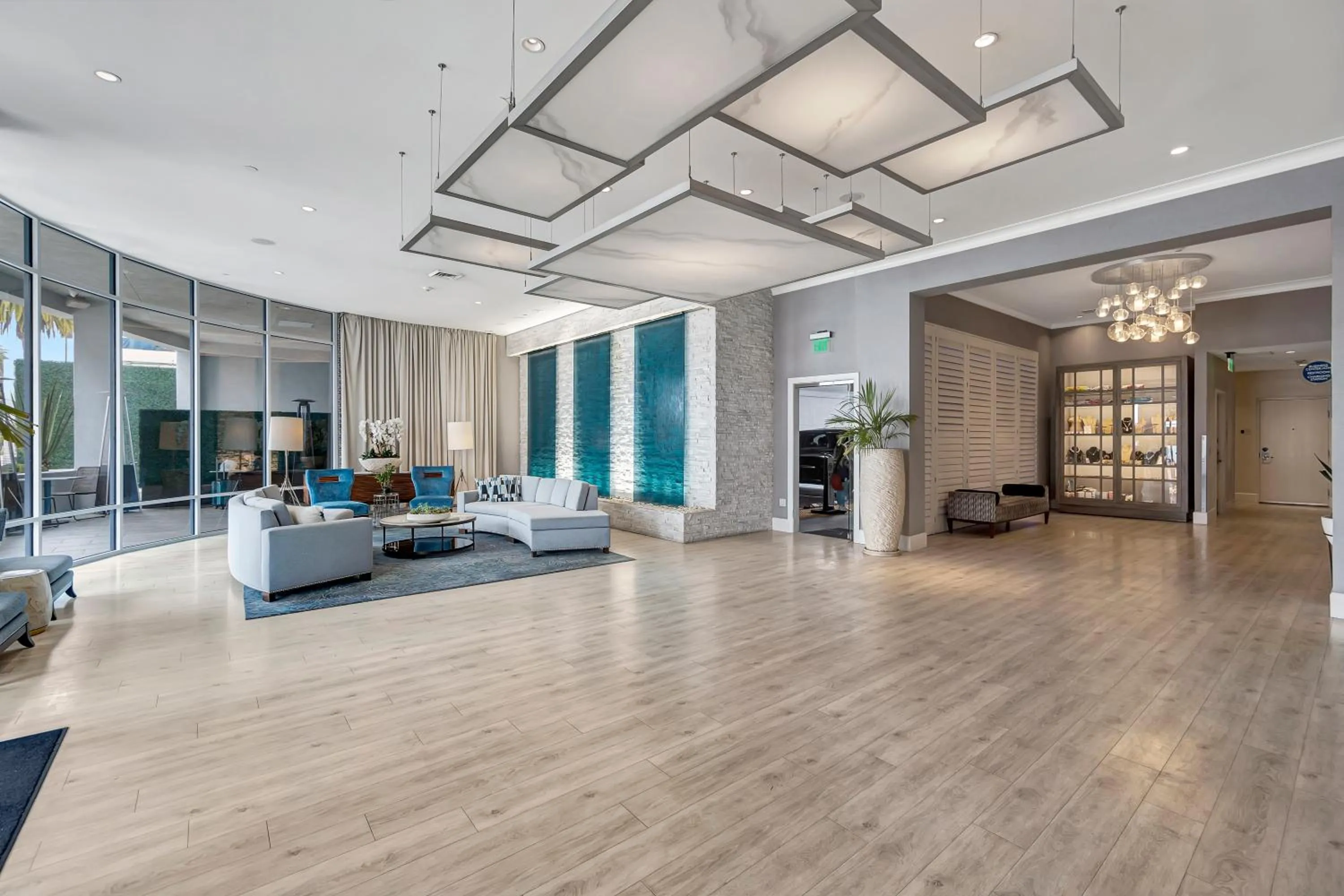 Lobby or reception in Ocean View Hotel