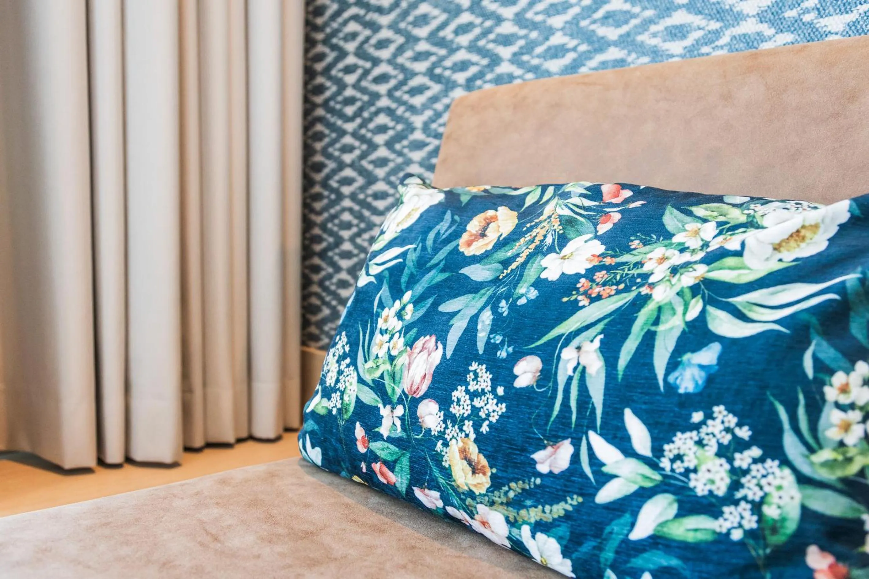 Bed in Van der Valk Hotel Düsseldorf