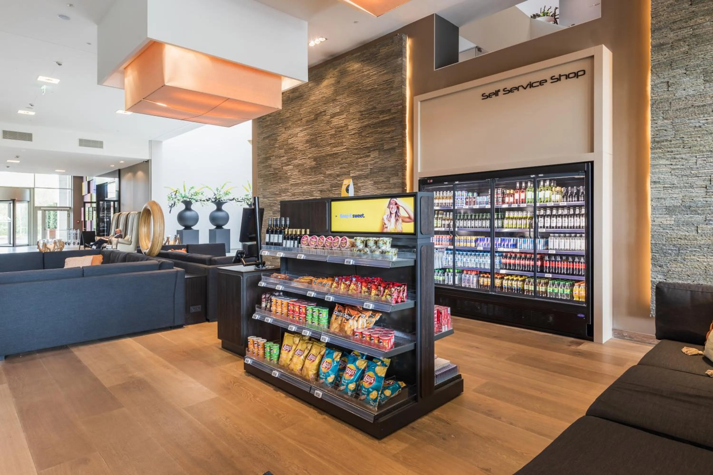 Lobby or reception in Van der Valk Hotel Düsseldorf