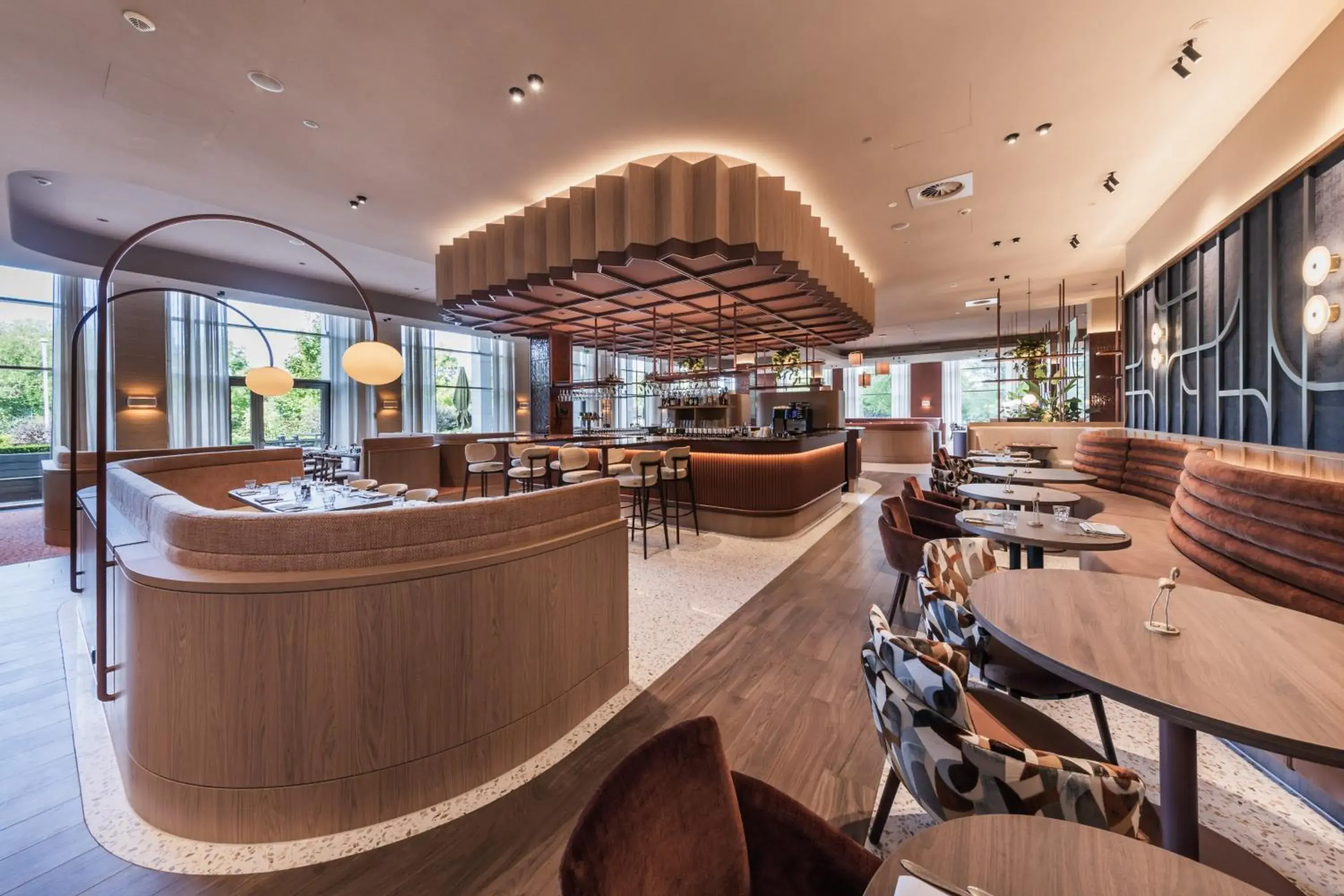 Restaurant/places to eat in Van der Valk Hotel Düsseldorf Restaurant/places to eat in Van der Valk Hotel Düsseldorf