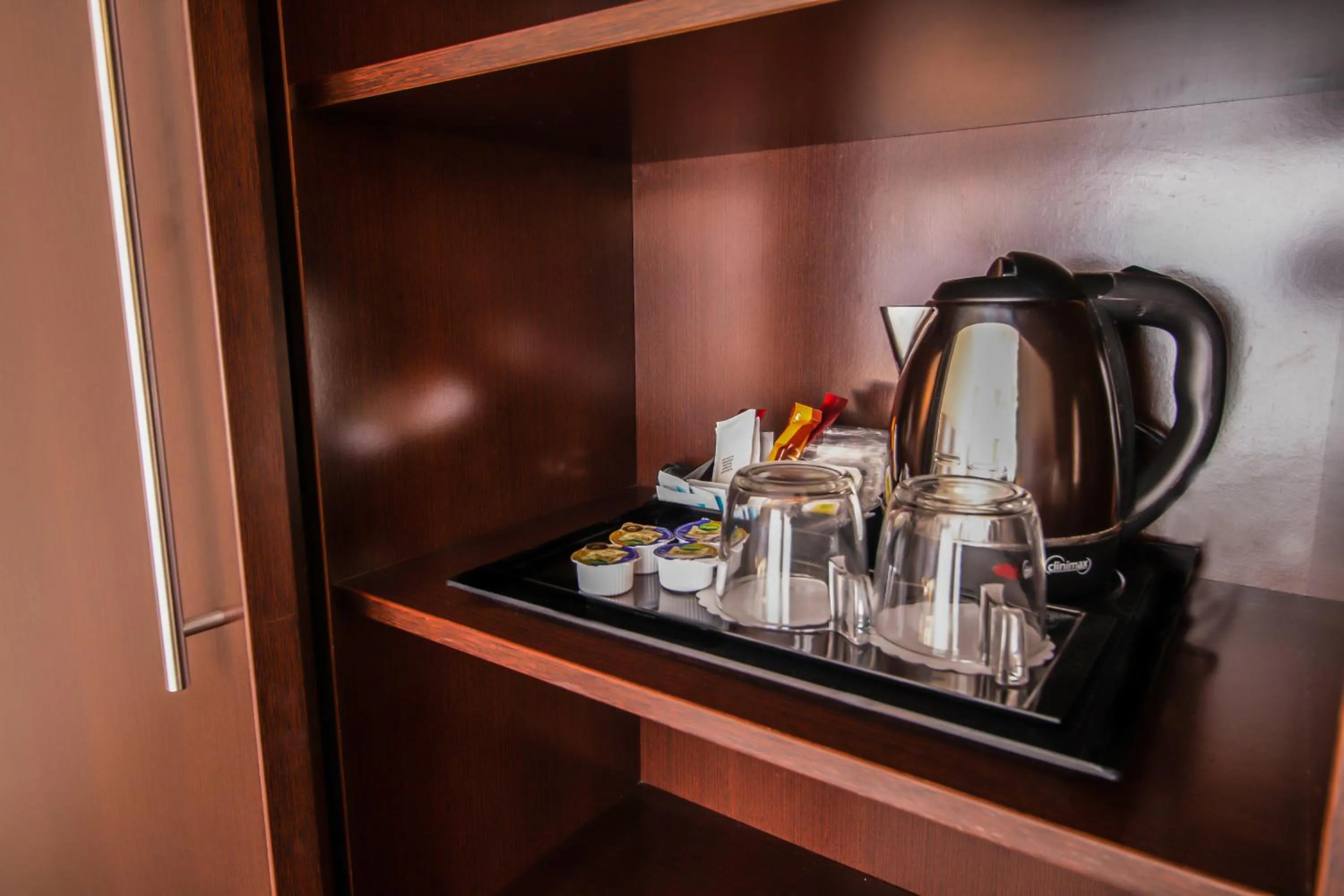 Coffee/tea facilities in SM Hotel Teatre Auditori