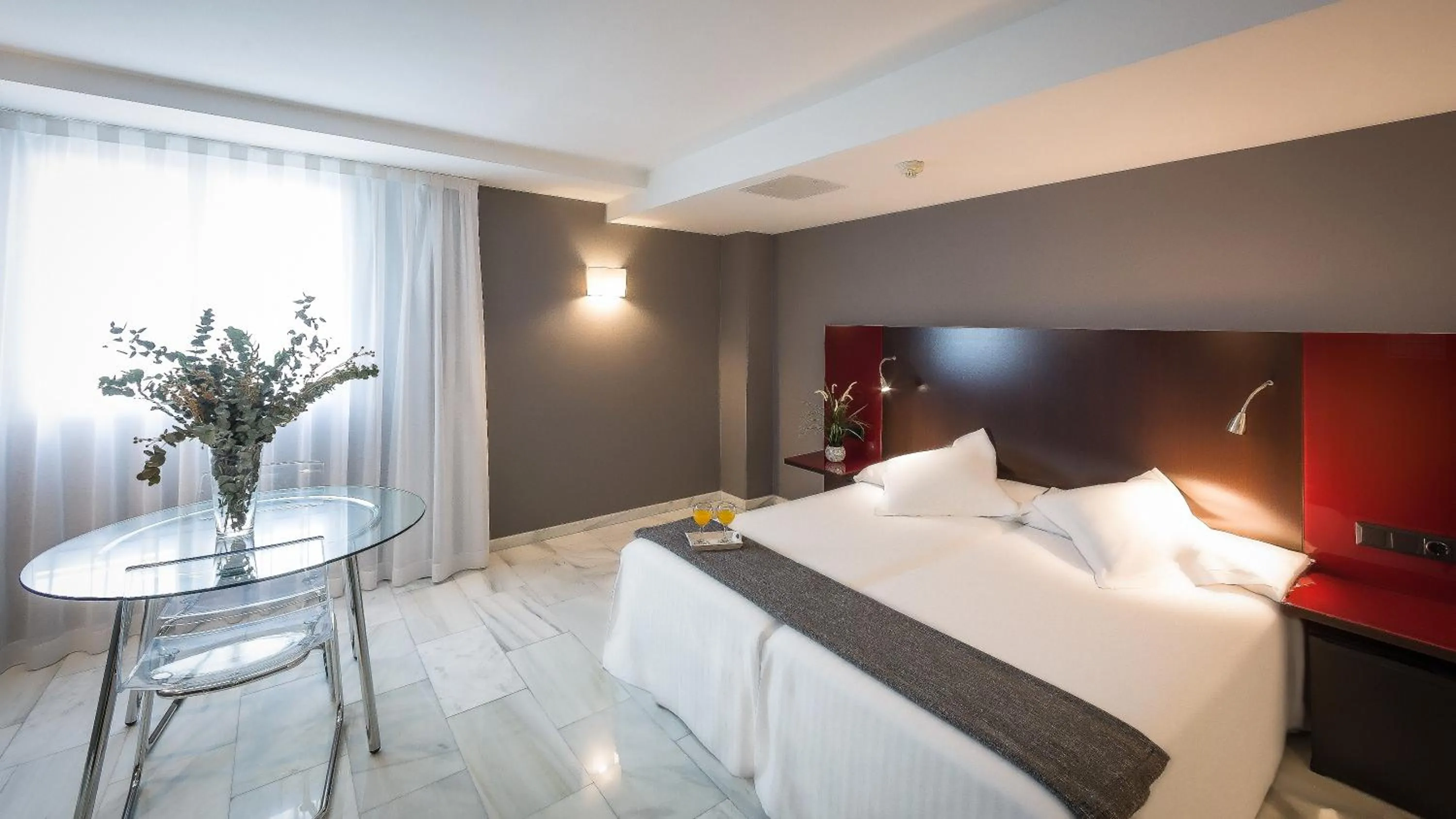 Bedroom, Bed in SM Hotel Teatre Auditori