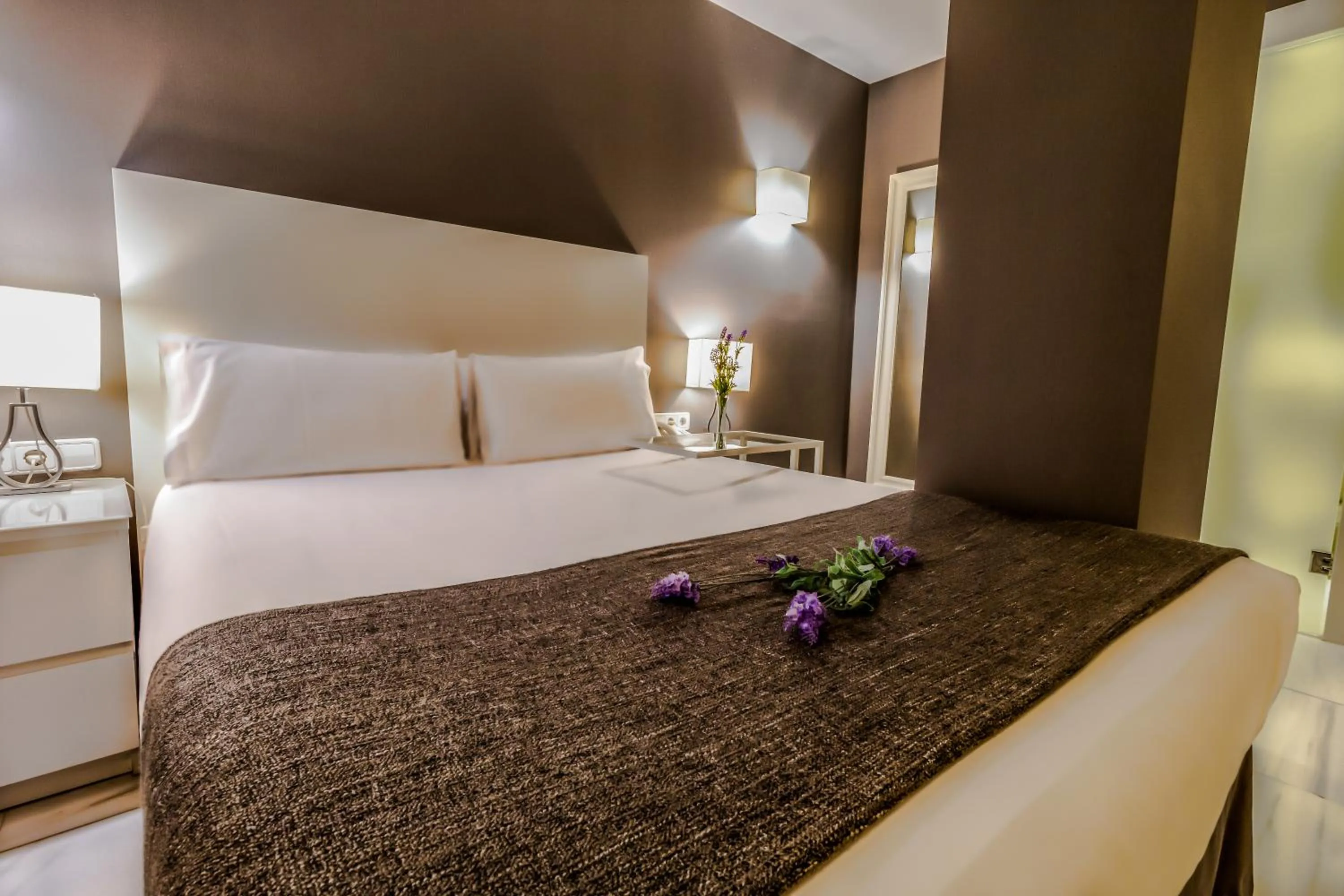 Bed in SM Hotel Teatre Auditori