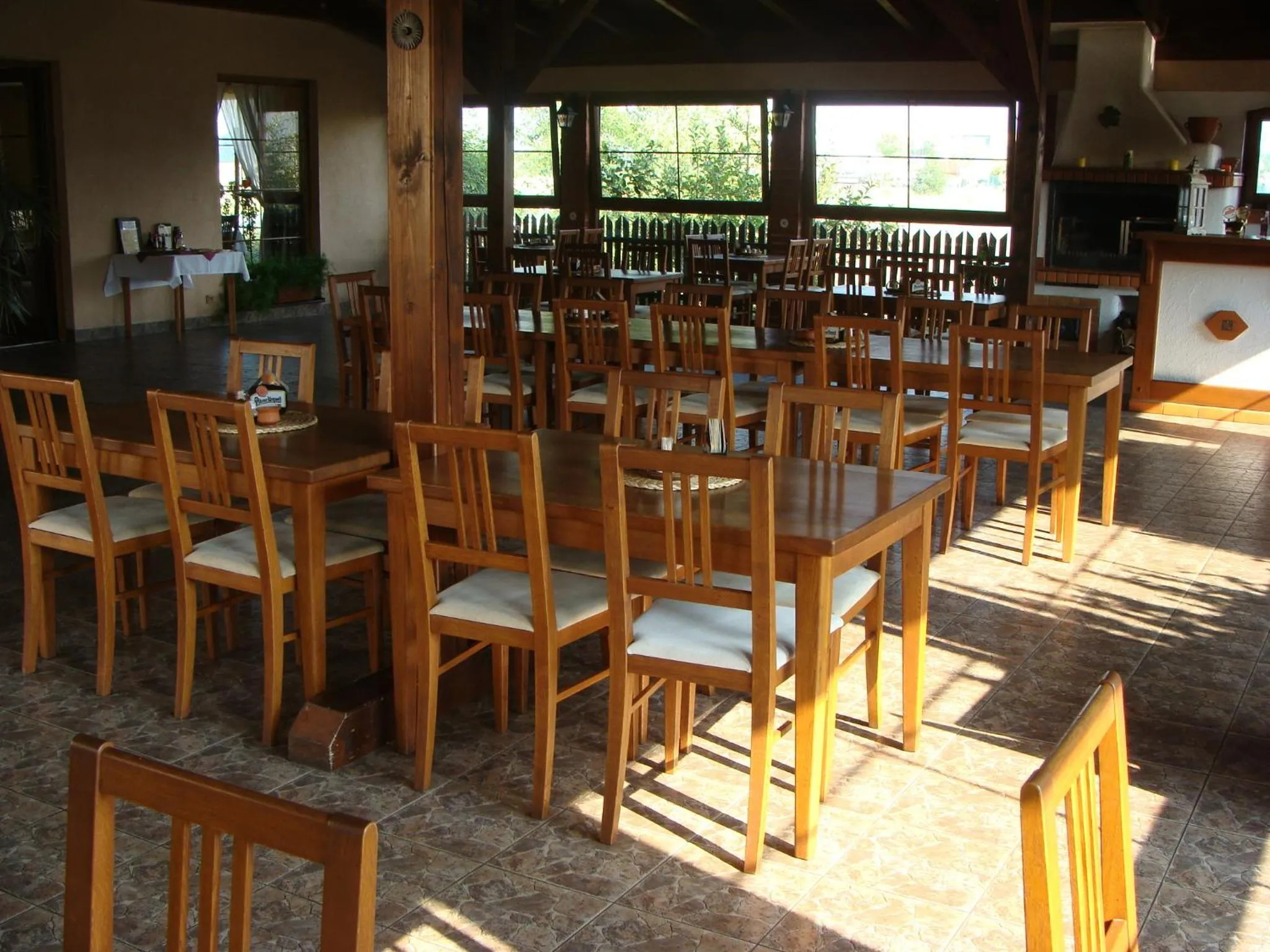 Restaurant/places to eat in Motel U Krbu