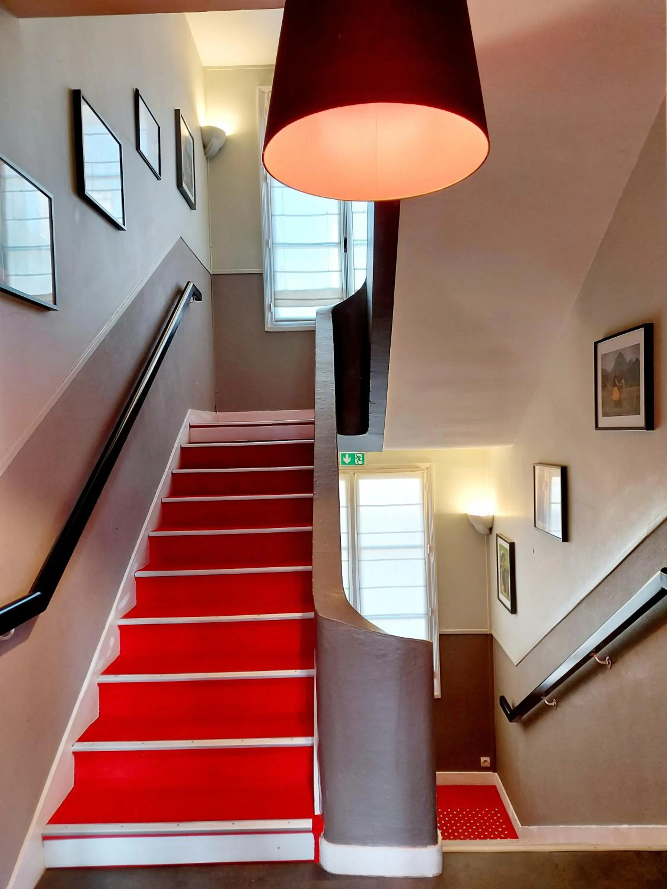 Area and facilities in Hotel Mondial