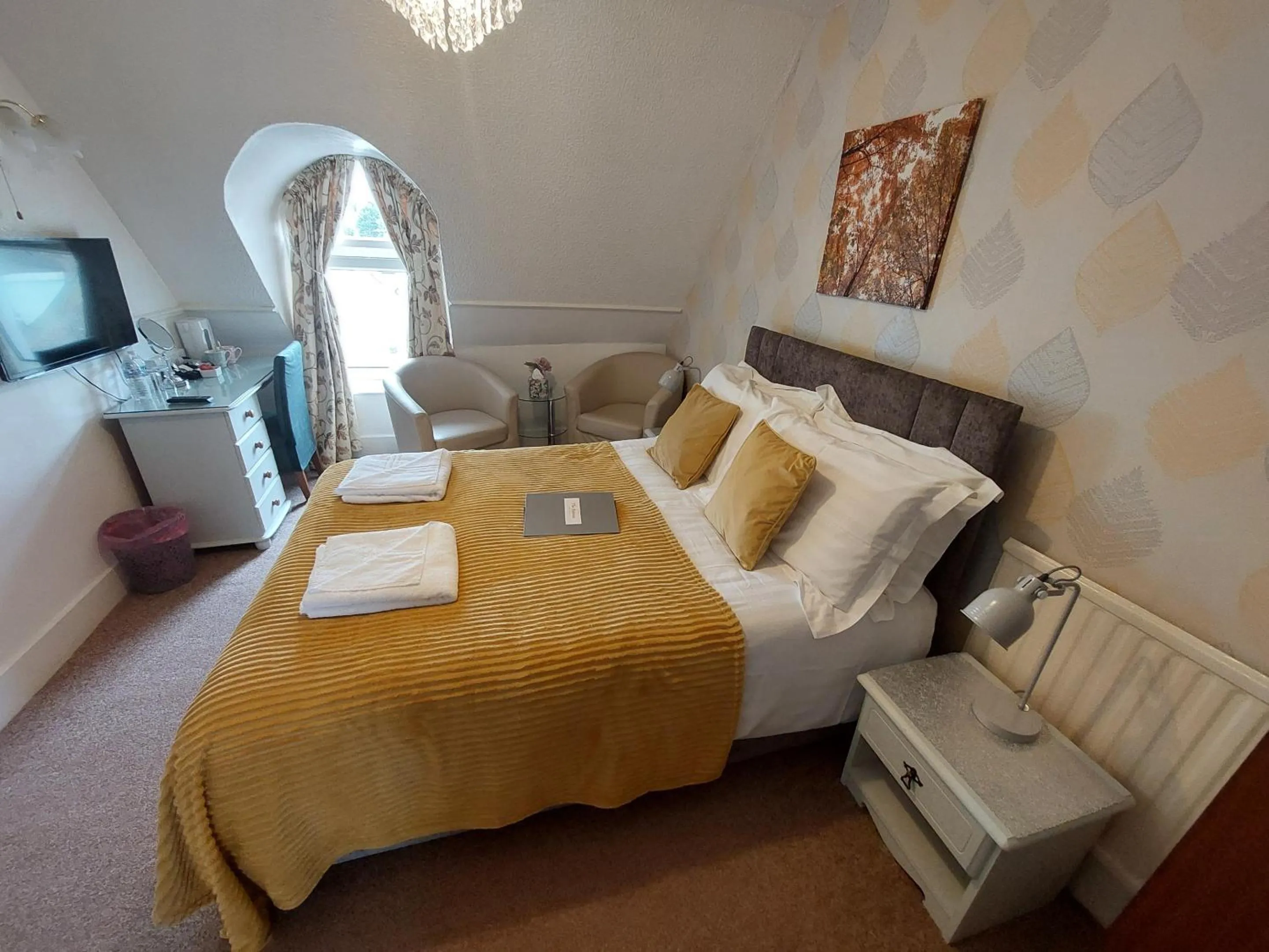Bedroom, Bed in The Patricia