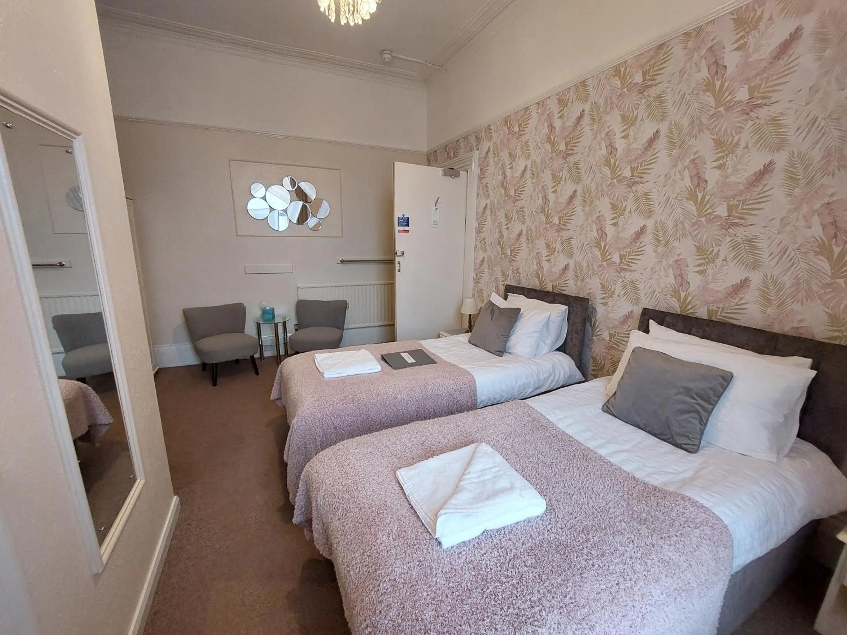 Bedroom, Bed in The Patricia