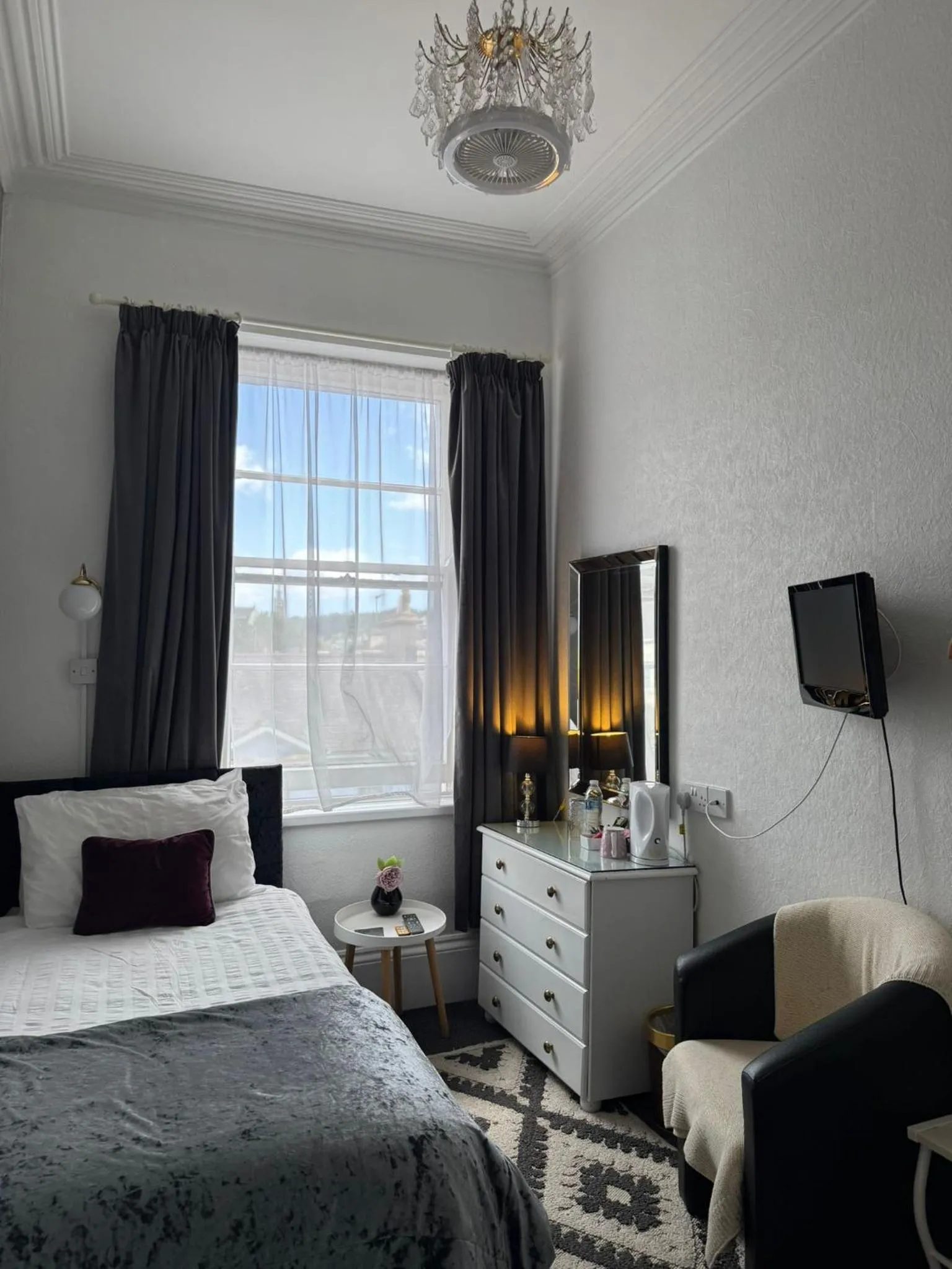 Bedroom, Bed in The Patricia