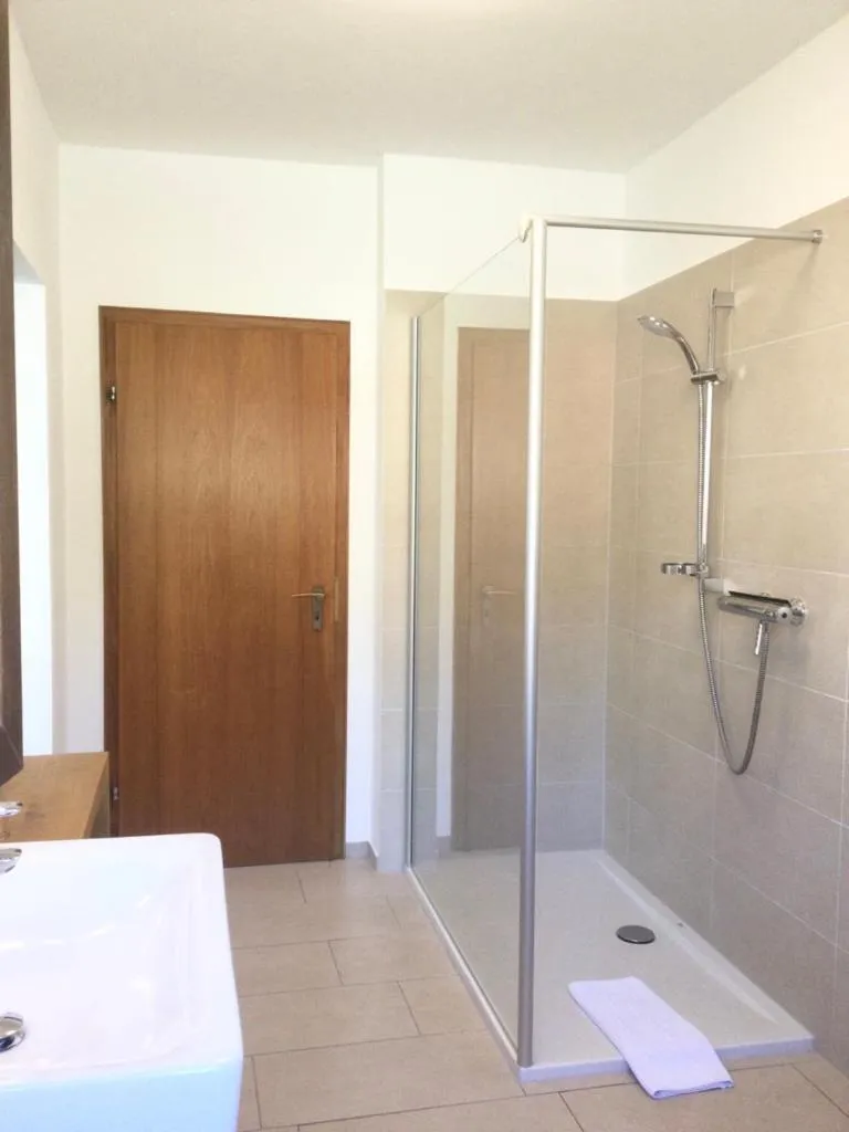 Shower in Gästehaus Am Rebenhang
