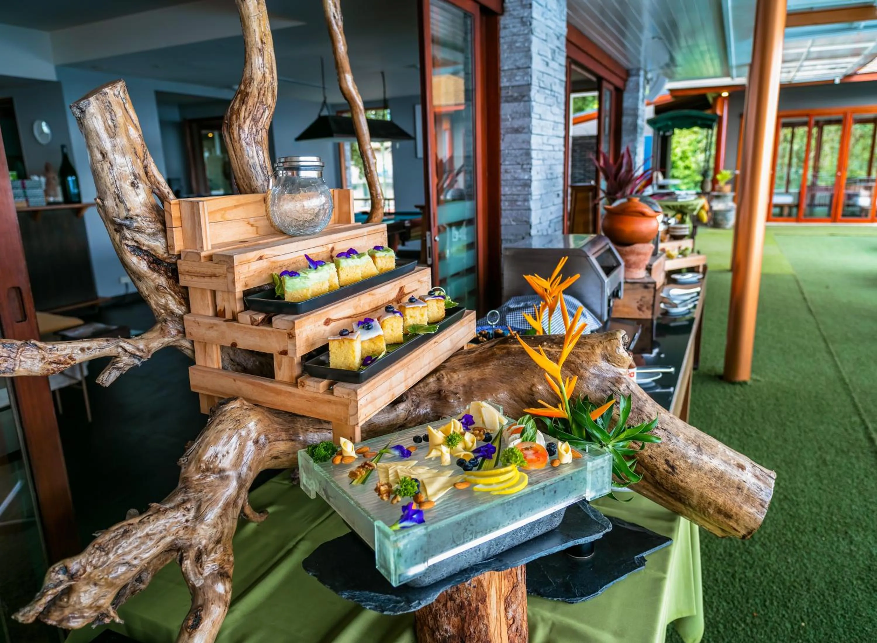 Restaurant/places to eat in Ayara Kamala Resort & Spa - SHA Extra Plus