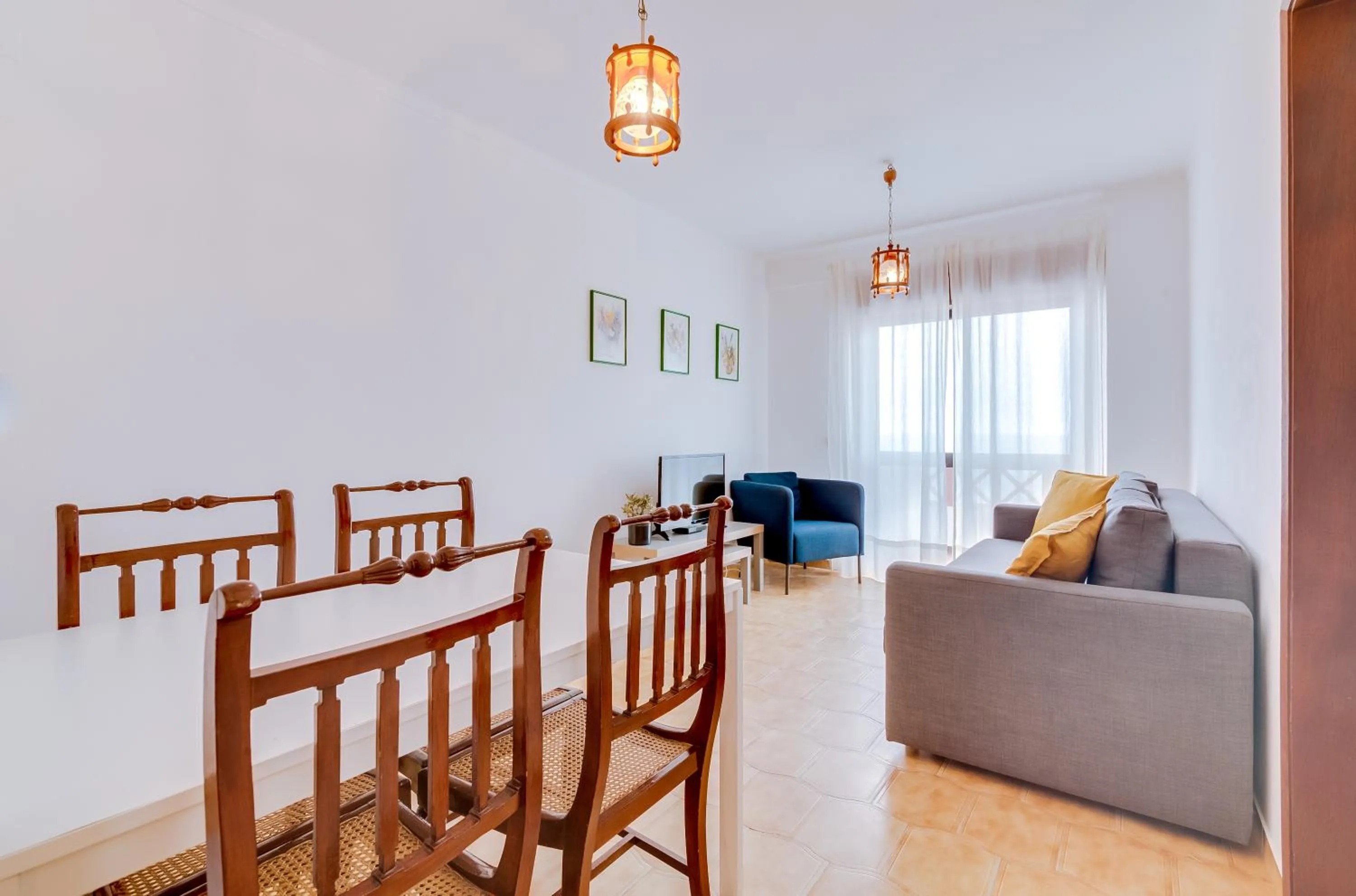 Living room in AL - Apartamento Girassol