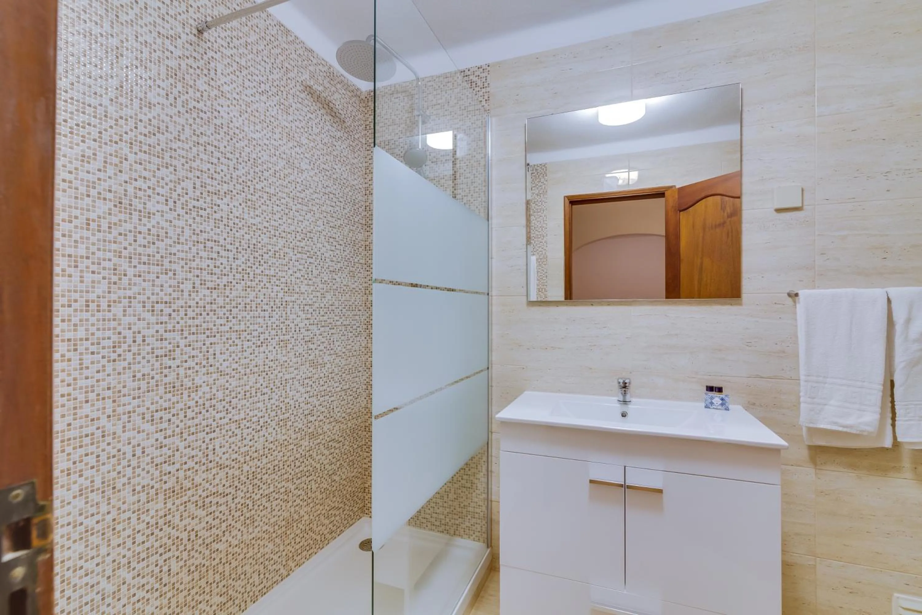 Shower in AL - Apartamento Girassol