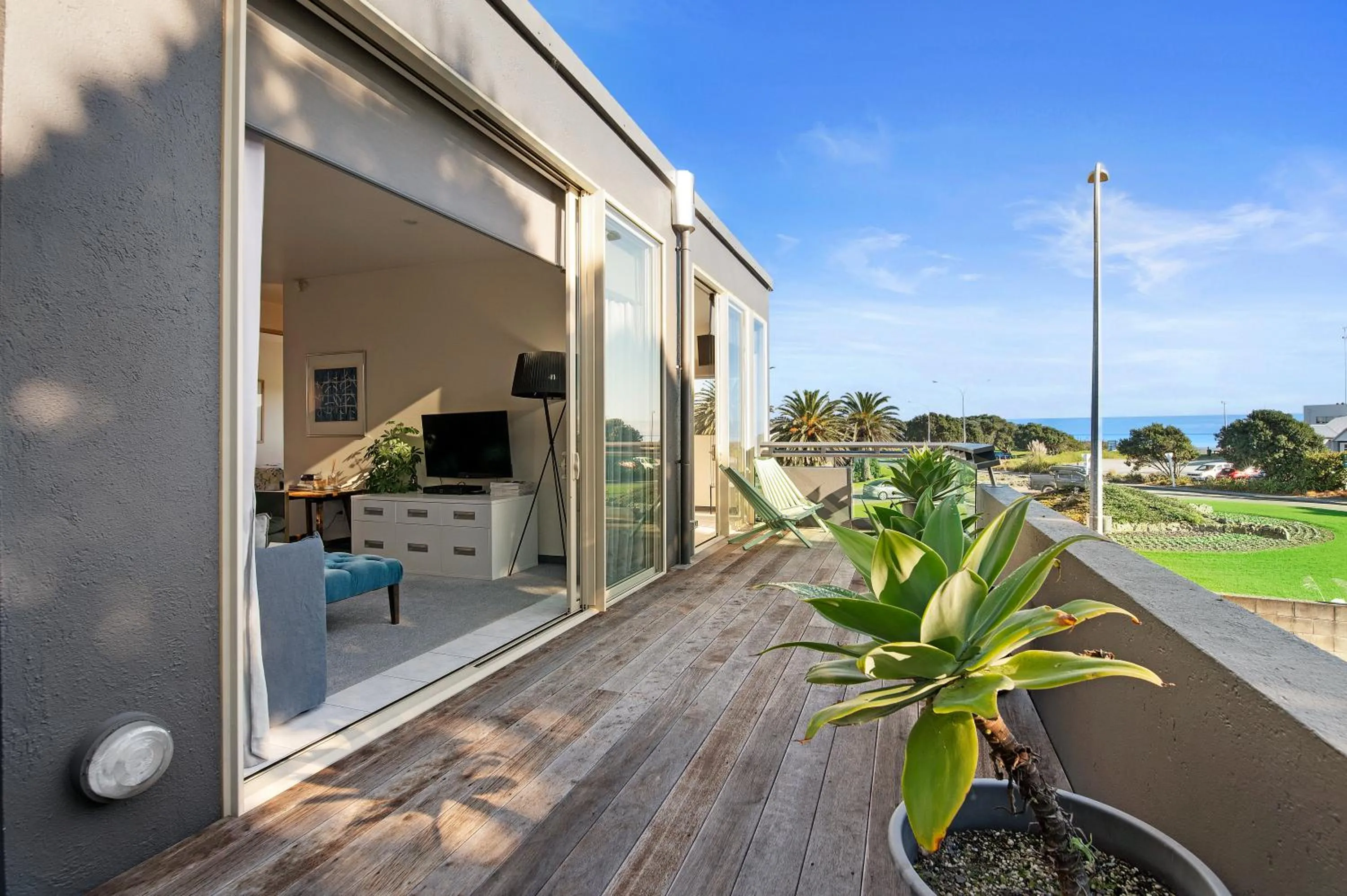 APARTMENT 4A - By the Beach