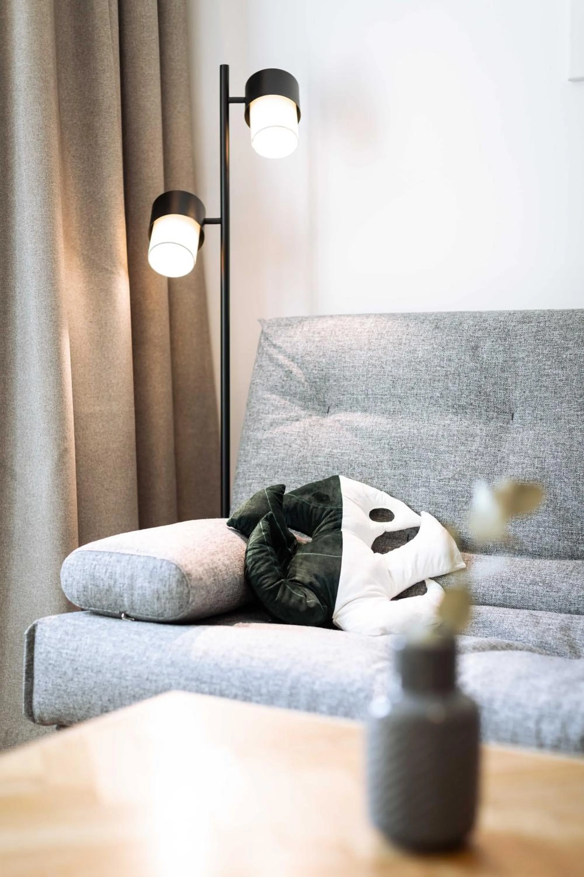 Living room, Bed in Urban Jungle Apartments