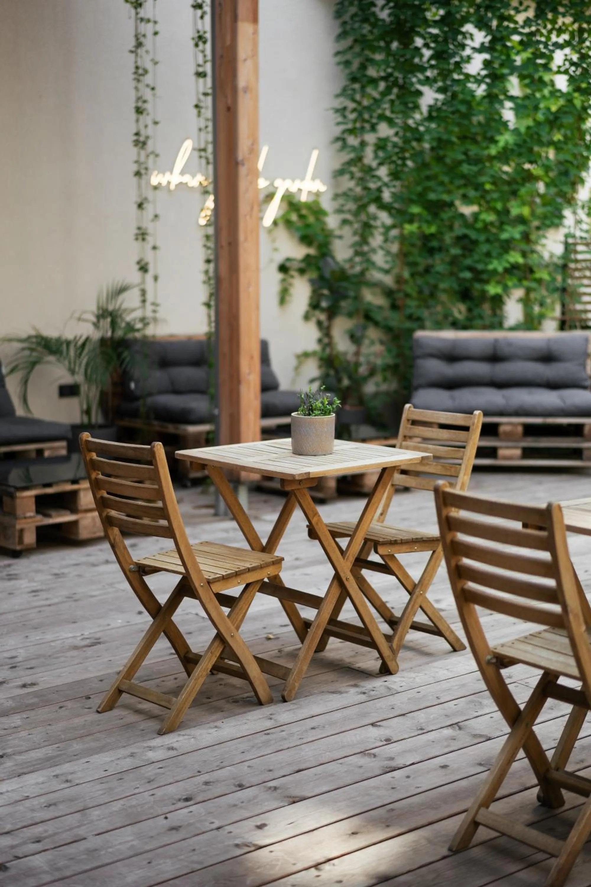 Patio in Urban Jungle Apartments