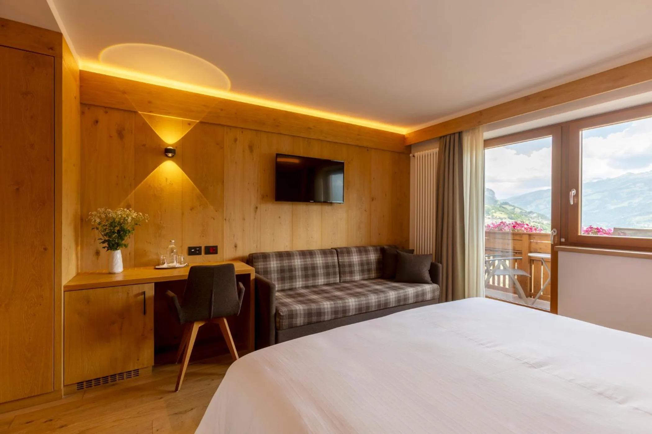 Bed in Hotel Lagorai Resort & Spa