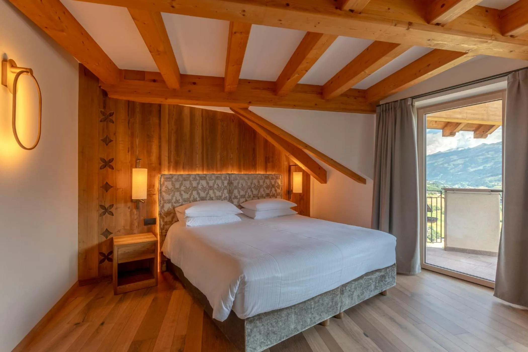 Bed in Hotel Lagorai Resort & Spa