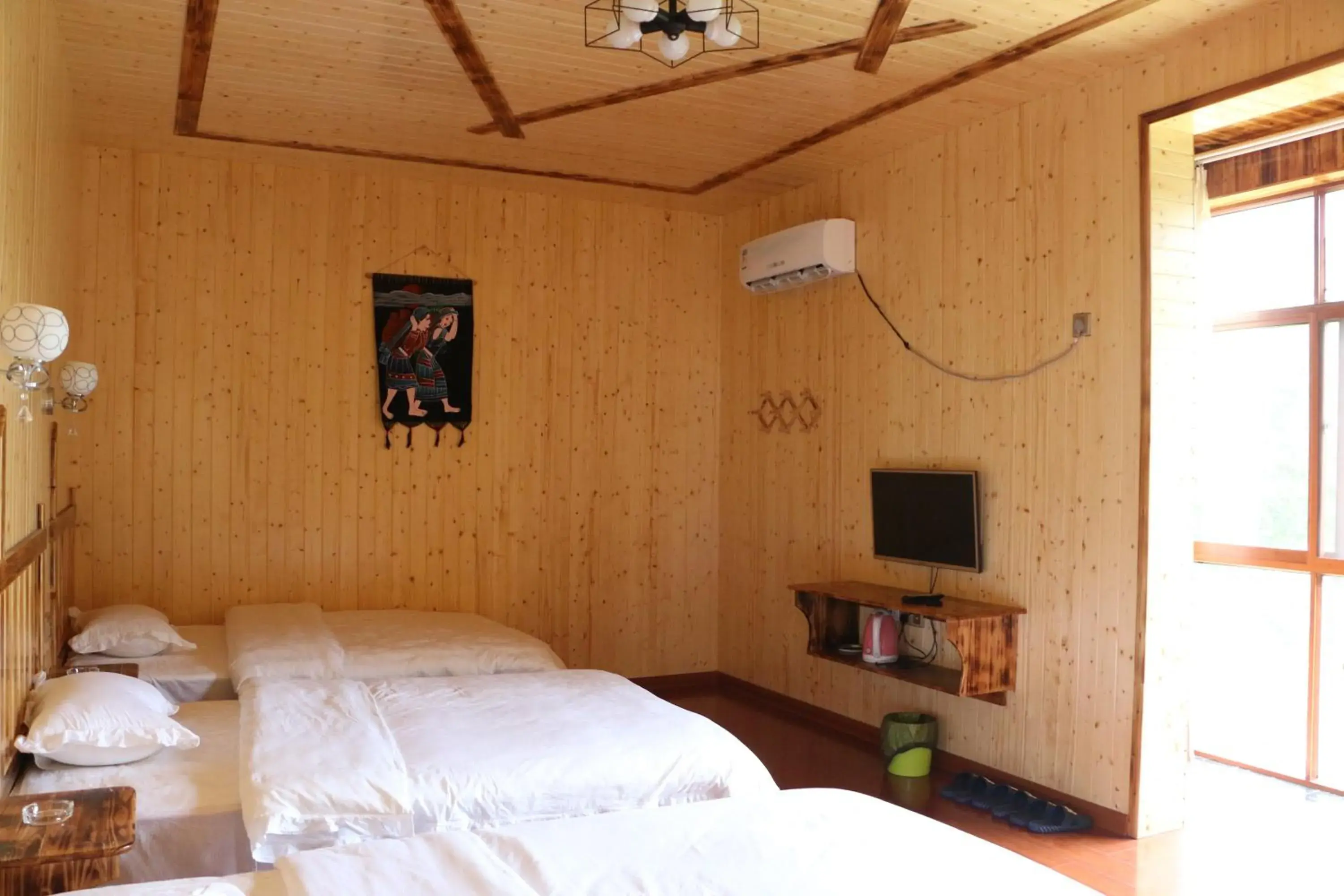 Triple Room with Mountain View in Zhangjiajie one step to heaven inn (Yangjiajie ticket office) Triple Room with Mountain View in Zhangjiajie one step to heaven inn (Yangjiajie ticket office)