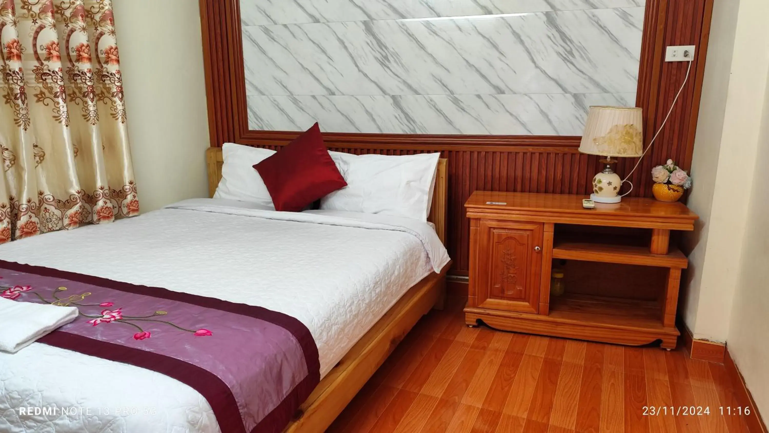 Double Room with Shared Toilet in Tam Coc Smile Homestay Double Room with Shared Toilet in Tam Coc Smile Homestay