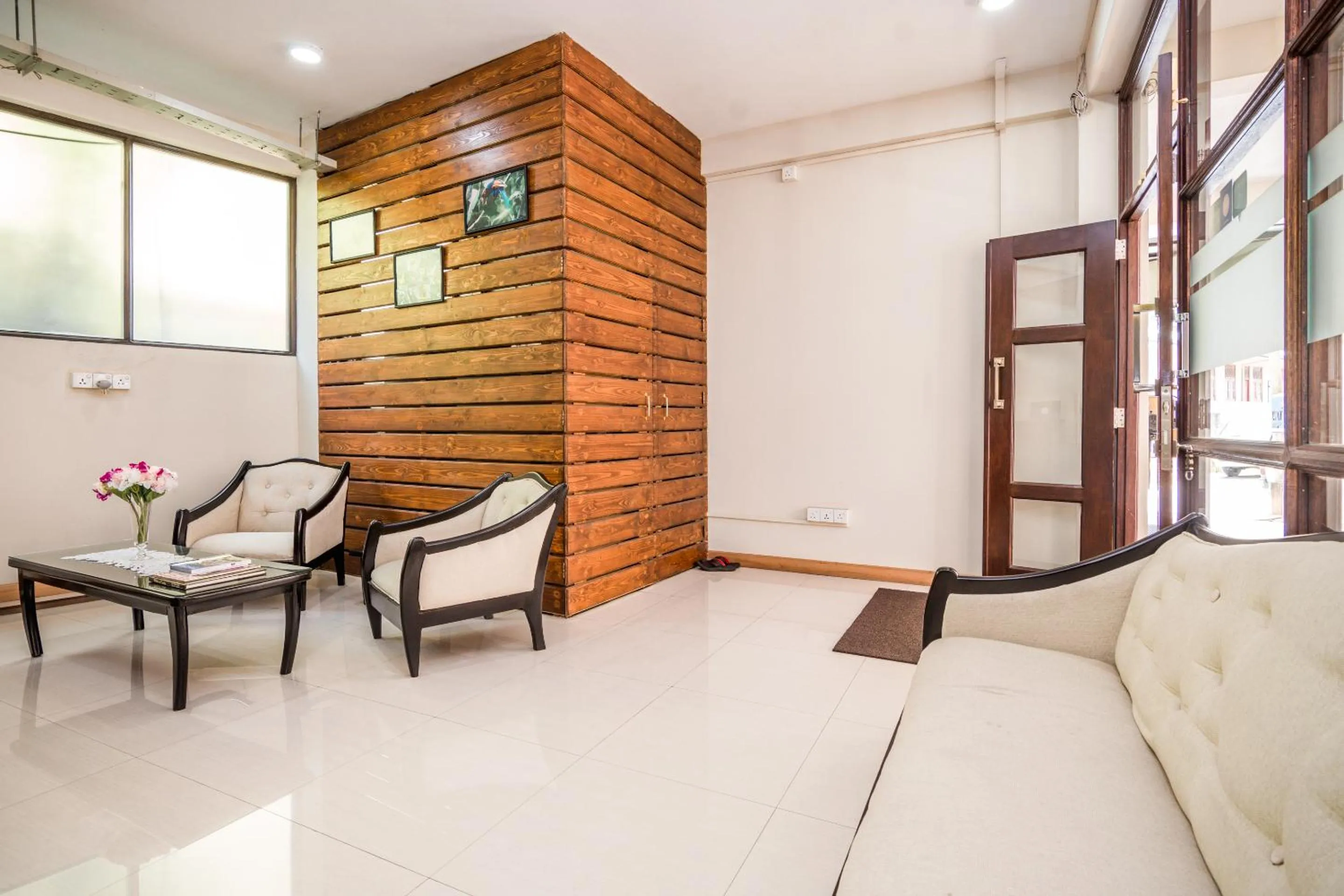 Lobby or reception in Janora Hills