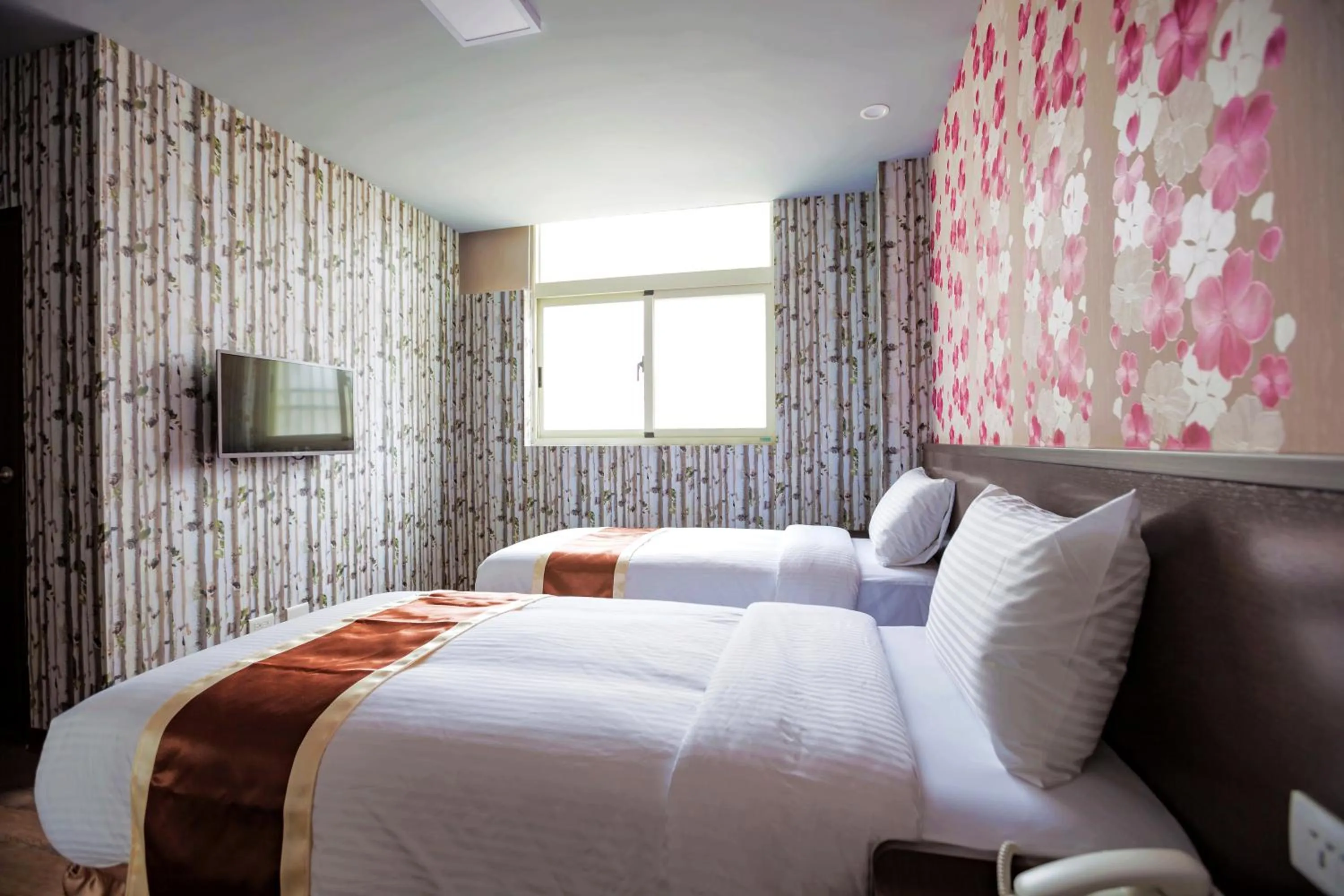 On site, Bed in A Ace Hotel