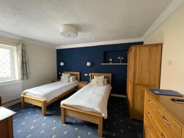 Bed in Springfield Country Hotel, Leisure Club & Spa