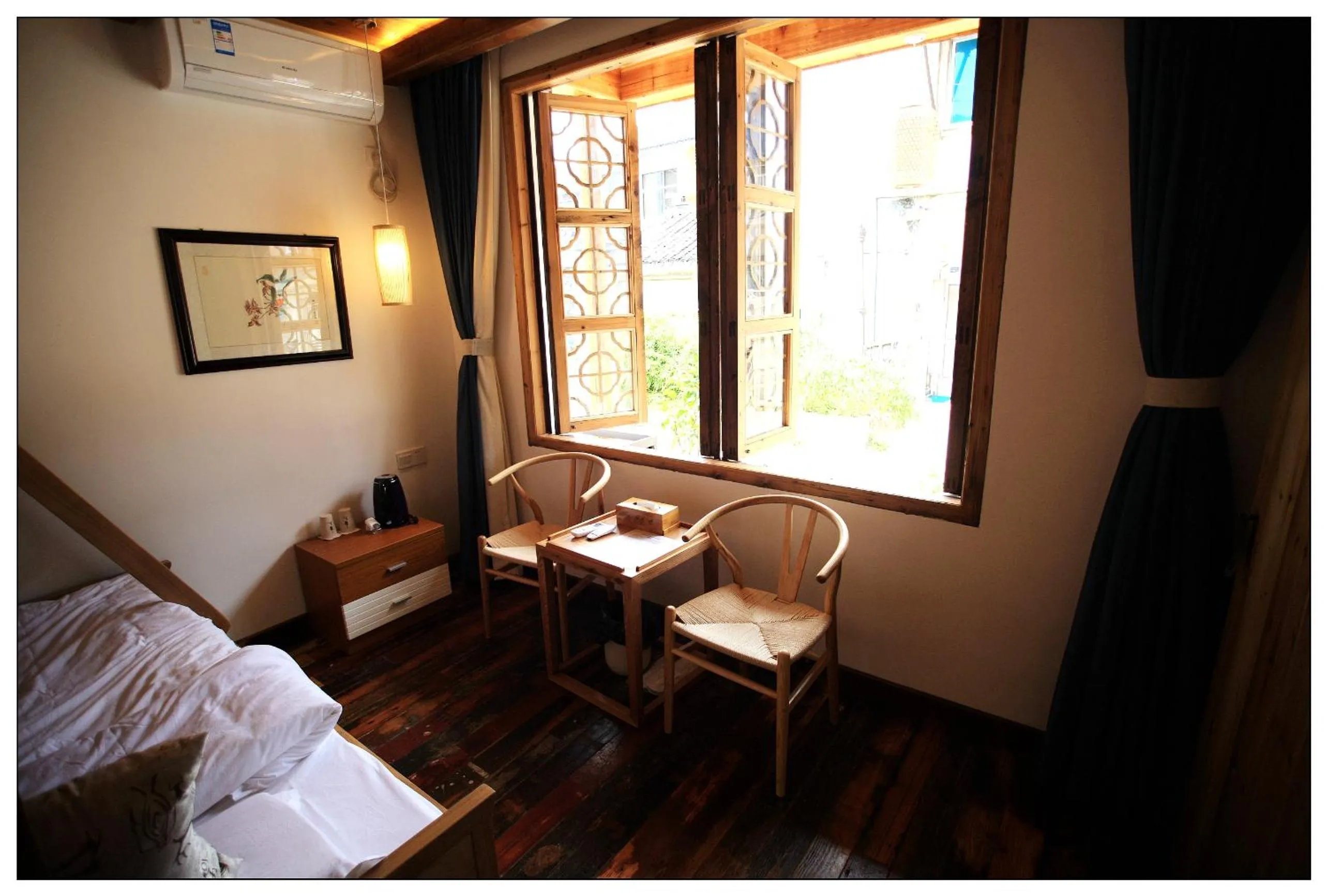 Photo of the whole room, Bed in Tongli Begonia Flowers Guesthouse