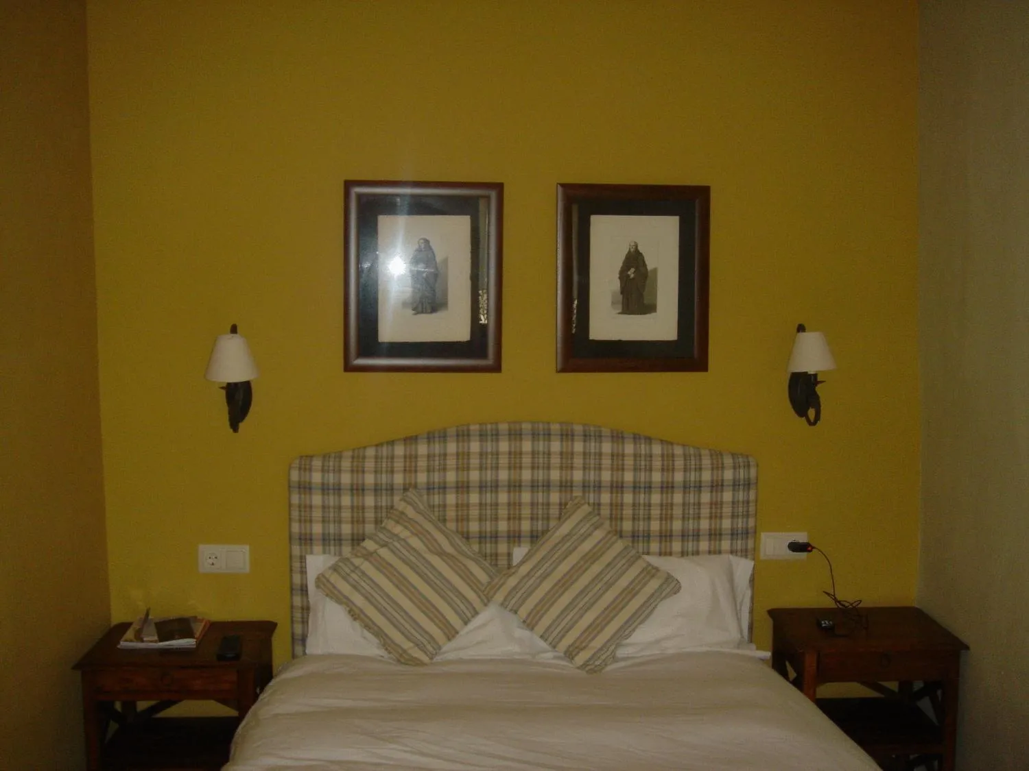 Photo of the whole room, Bed in Posada San Martin