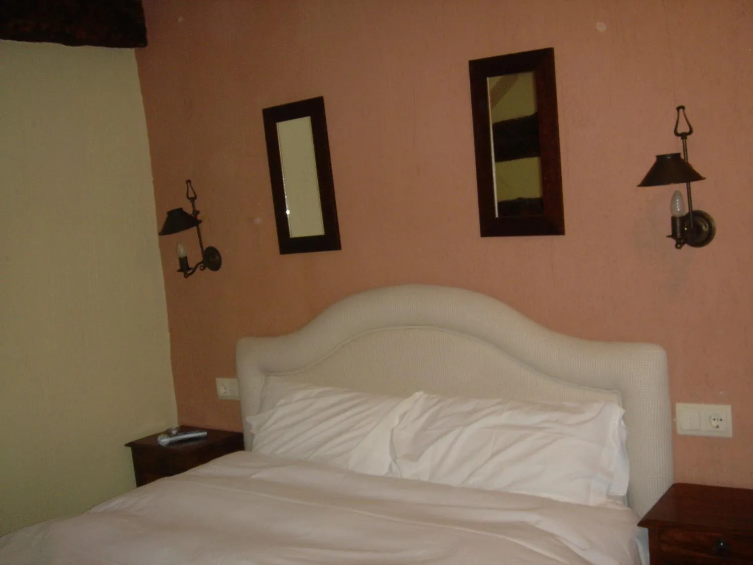 Photo of the whole room, Bed in Posada San Martin