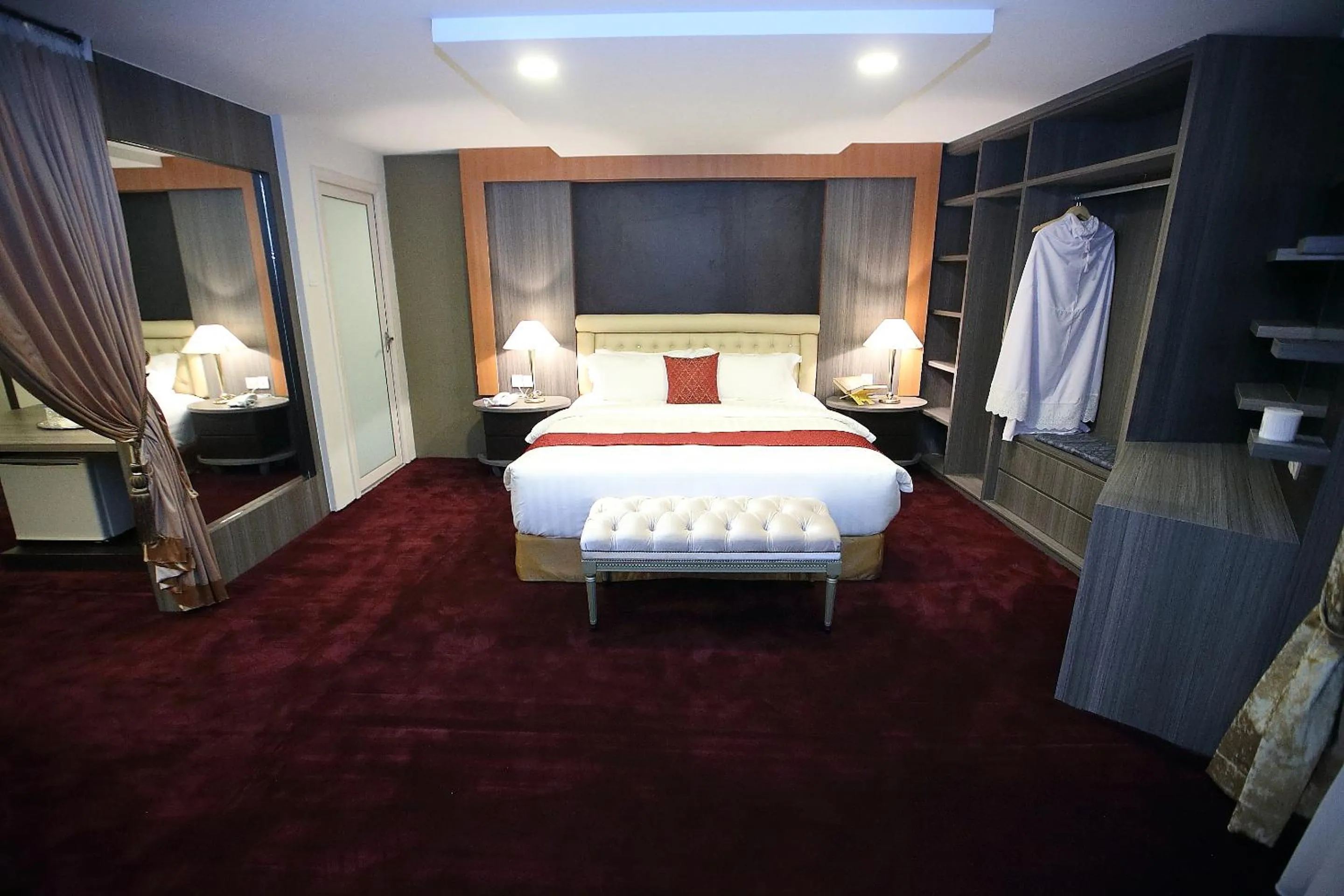 Bedroom, Bed in Al Khatiri Hotel