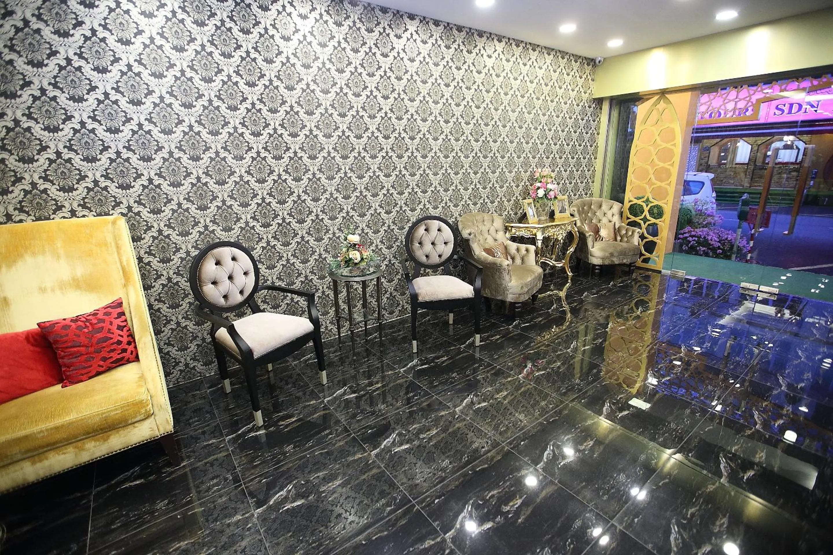 Lobby or reception in Al Khatiri Hotel