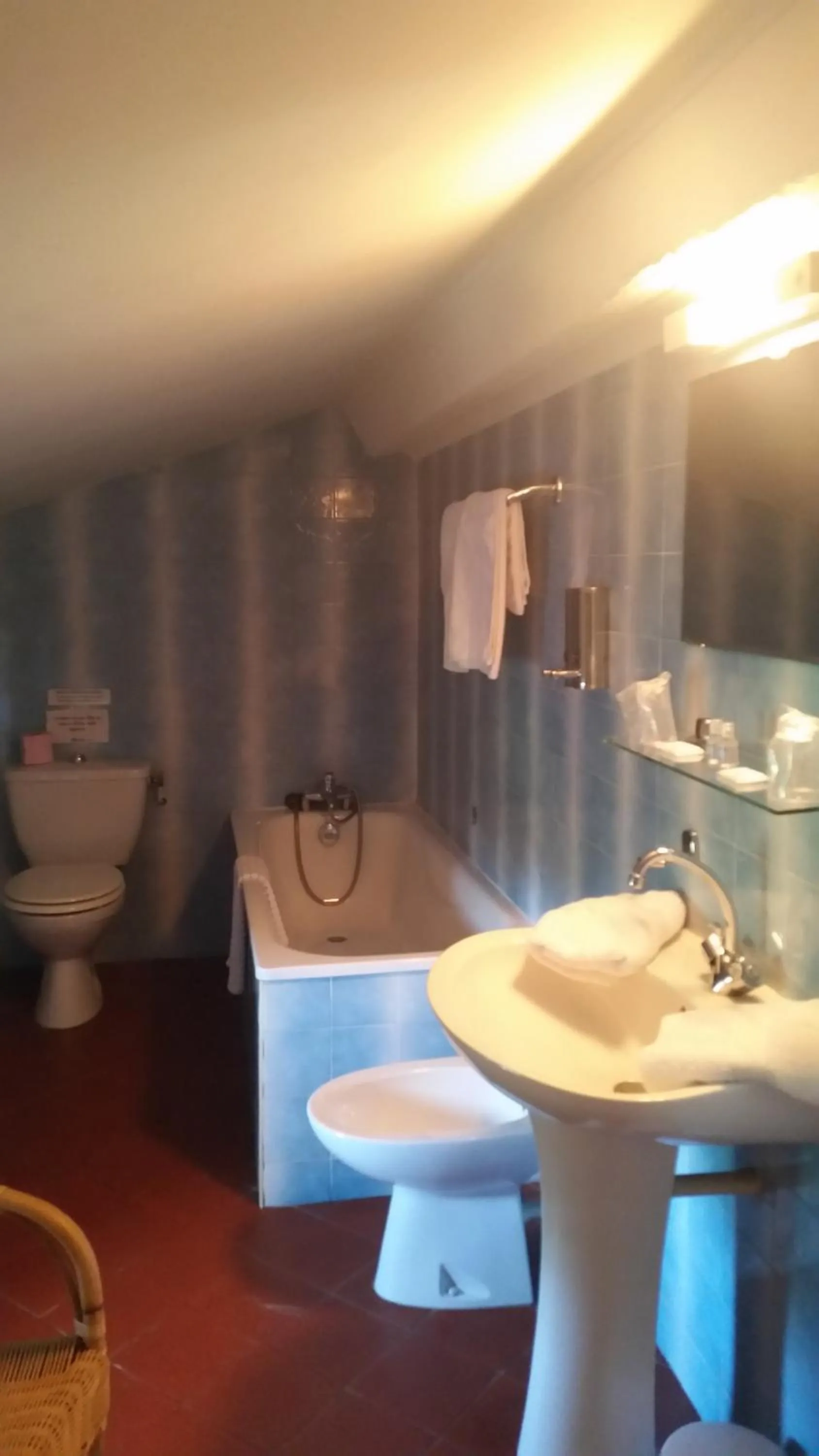 Bathroom in Le Mas d'Icard