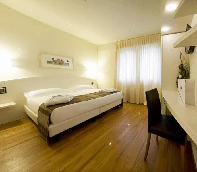 Photo of the whole room, Bed in Hotel Napoleon