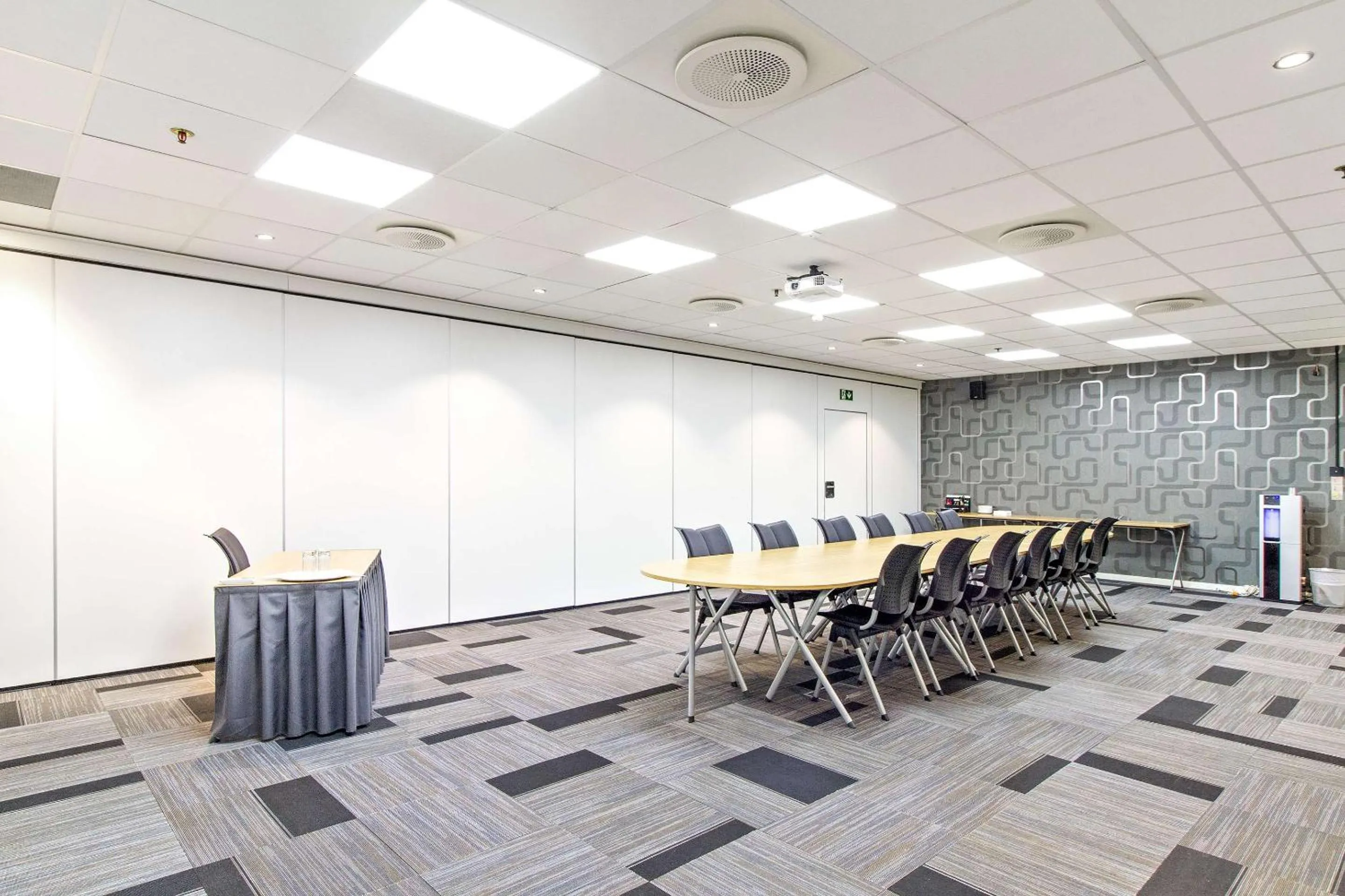 Meeting/conference room in Best Western Tingvold Park Hotel