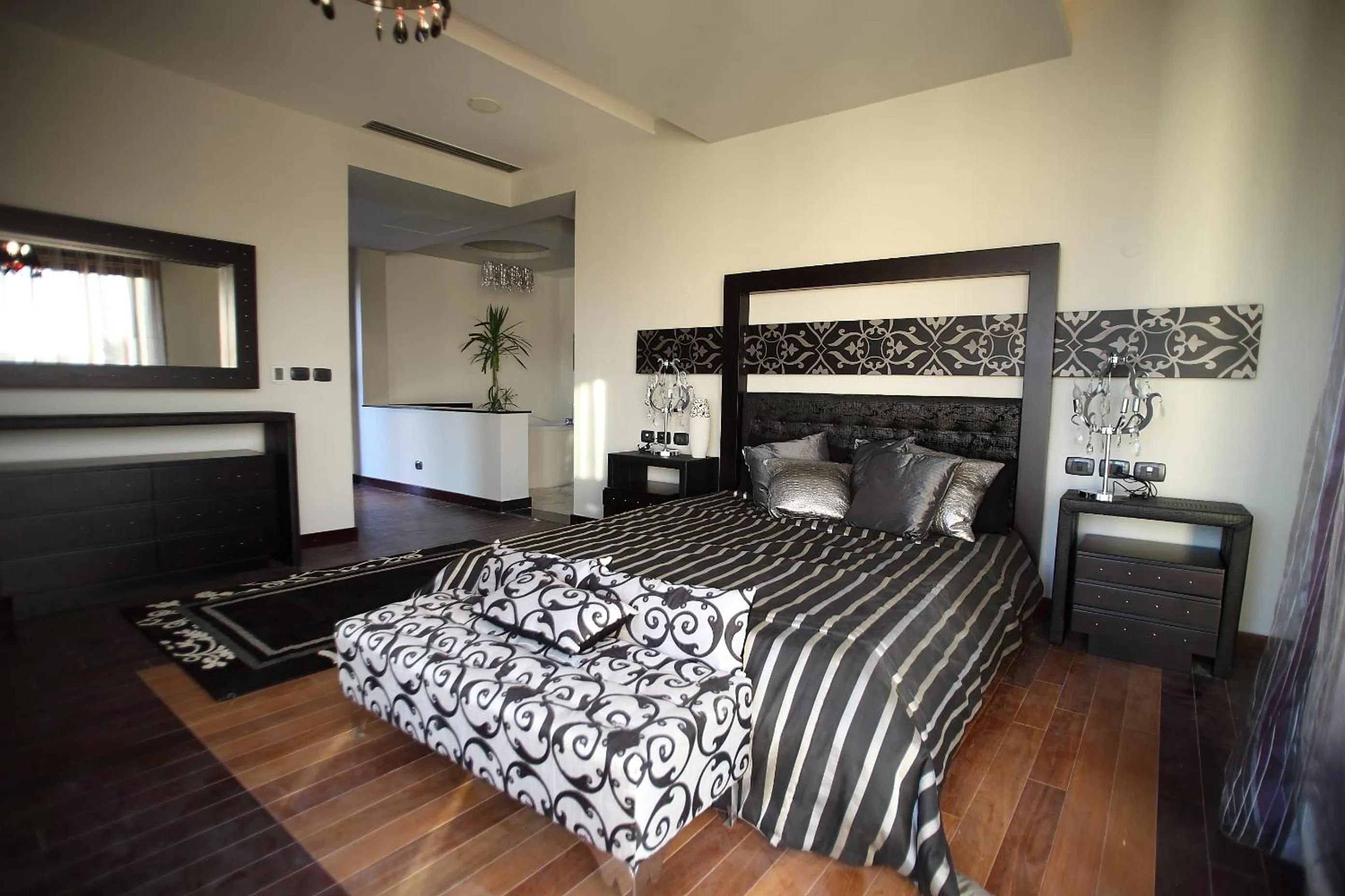 Bedroom, Bed in Pickalbatros The Palace Port Ghalib